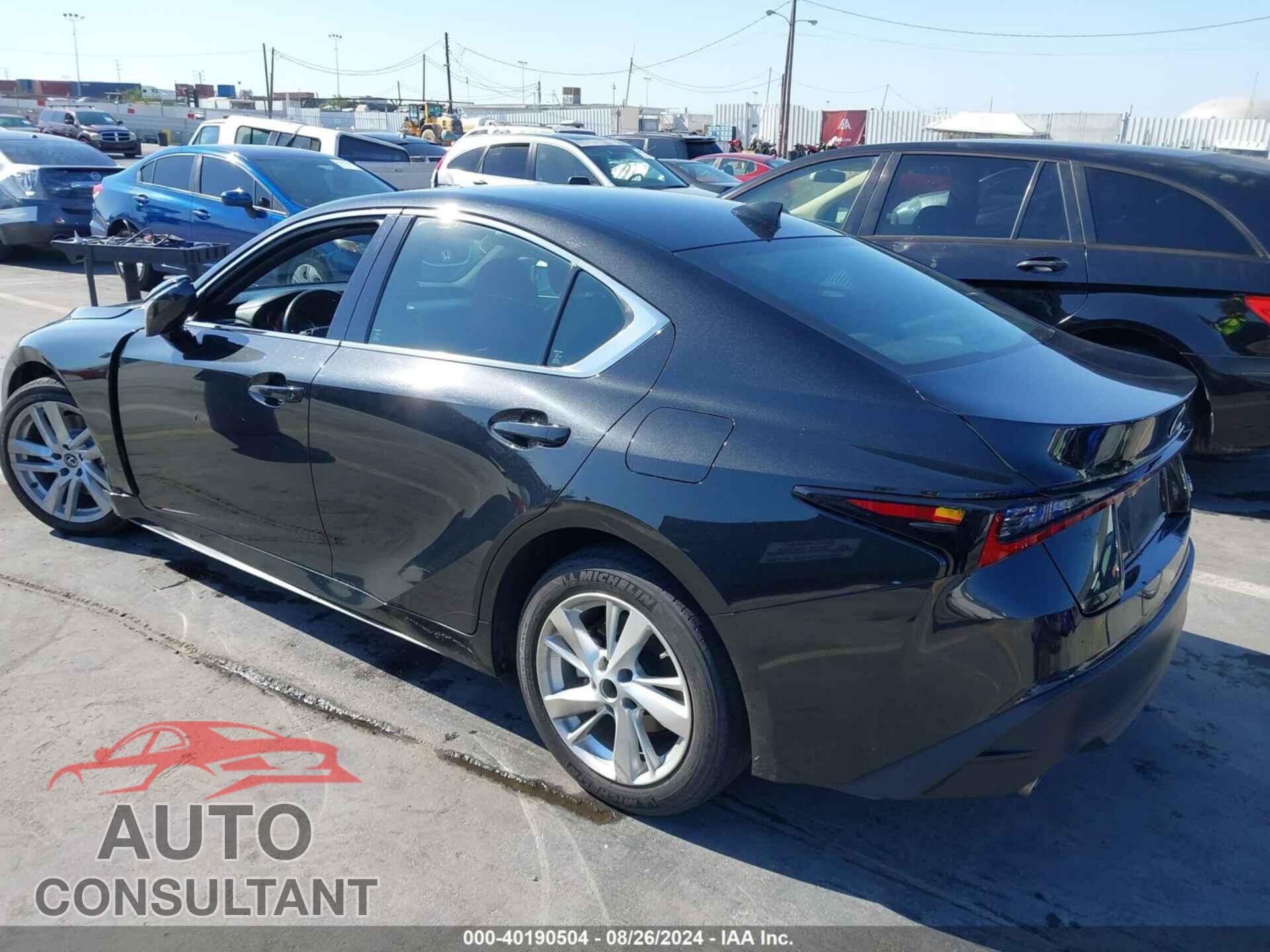 LEXUS IS 300 2021 - JTHAA1D26M5114238