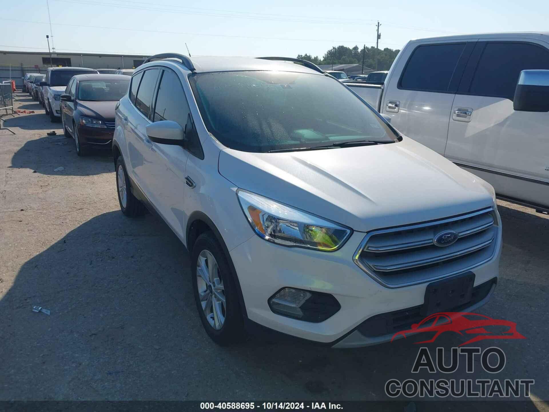 FORD ESCAPE 2018 - 1FMCU9GD5JUD50311