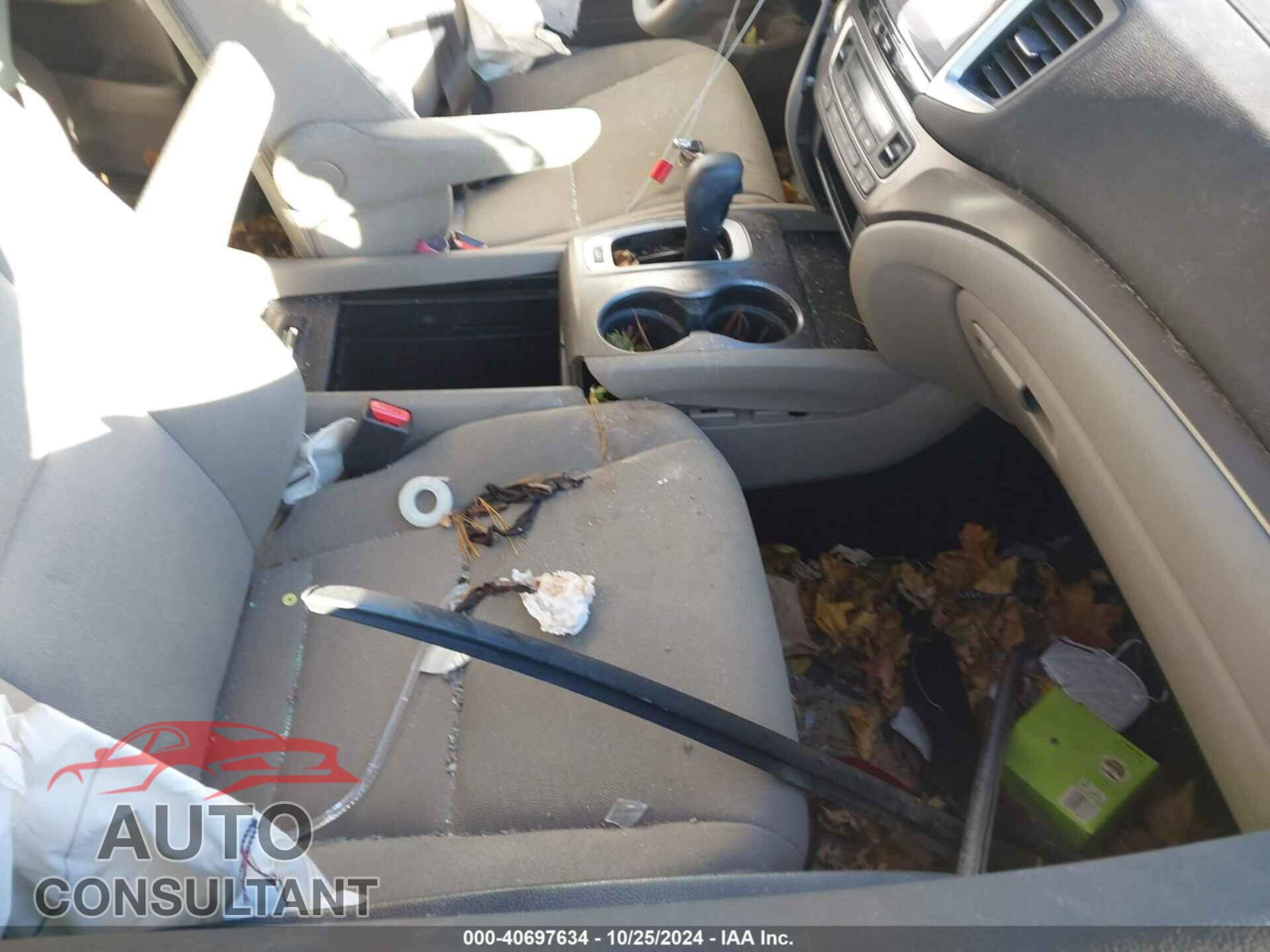 HONDA PILOT 2016 - 5FNYF6H43GB044212
