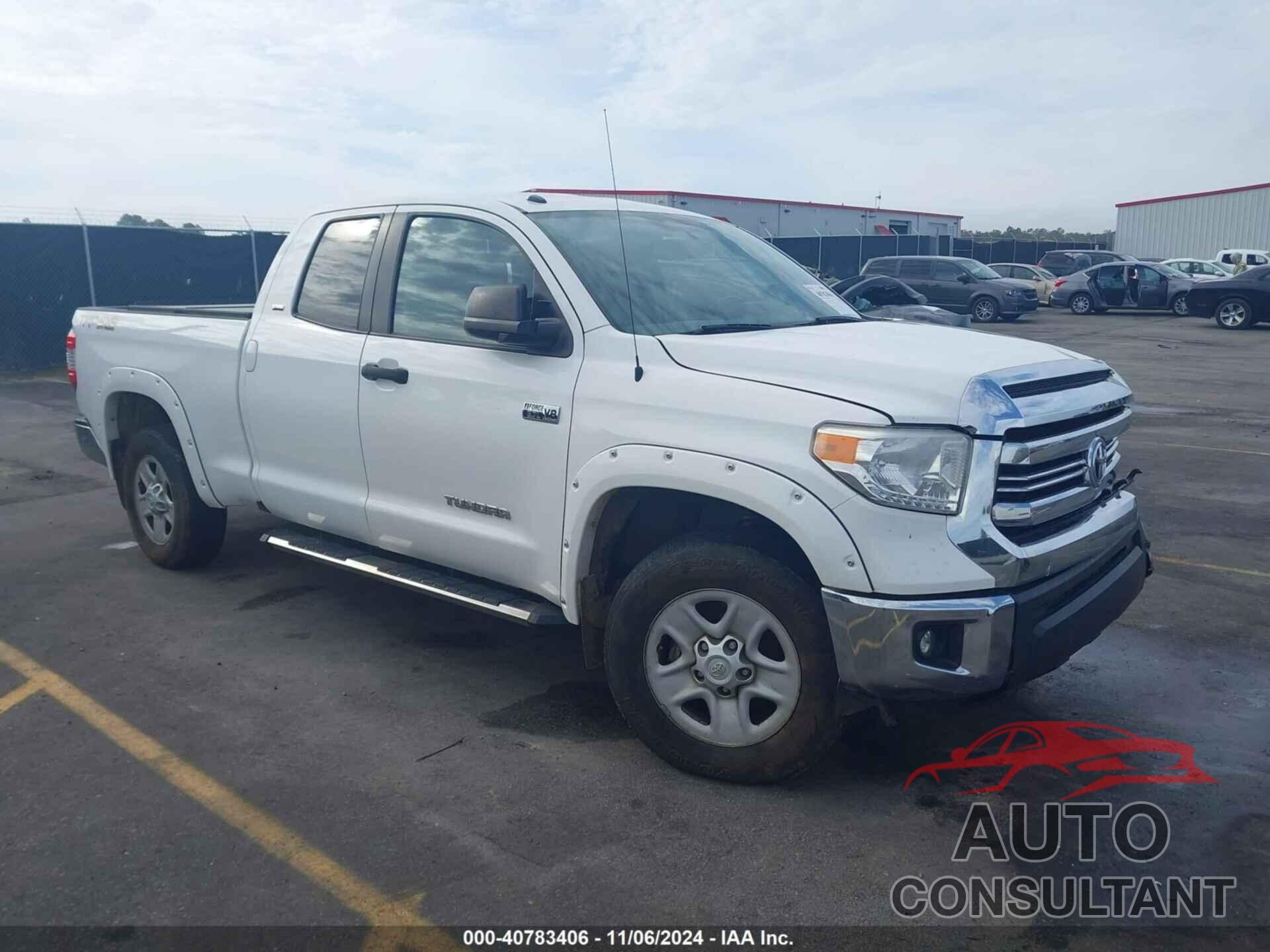 TOYOTA TUNDRA 2017 - 5TFUW5F14HX665404