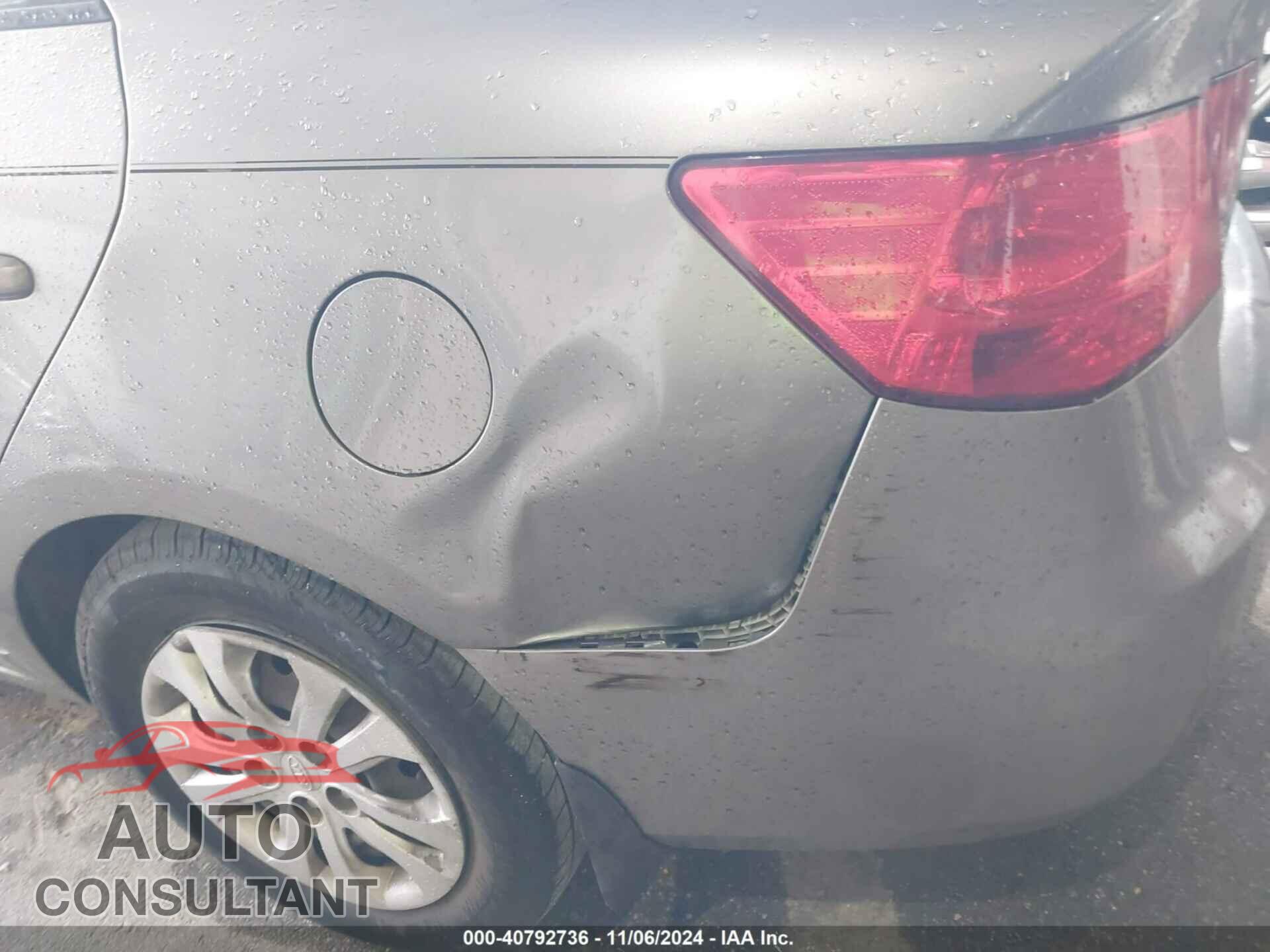 KIA FORTE 2010 - KNAFU4A21A5861971