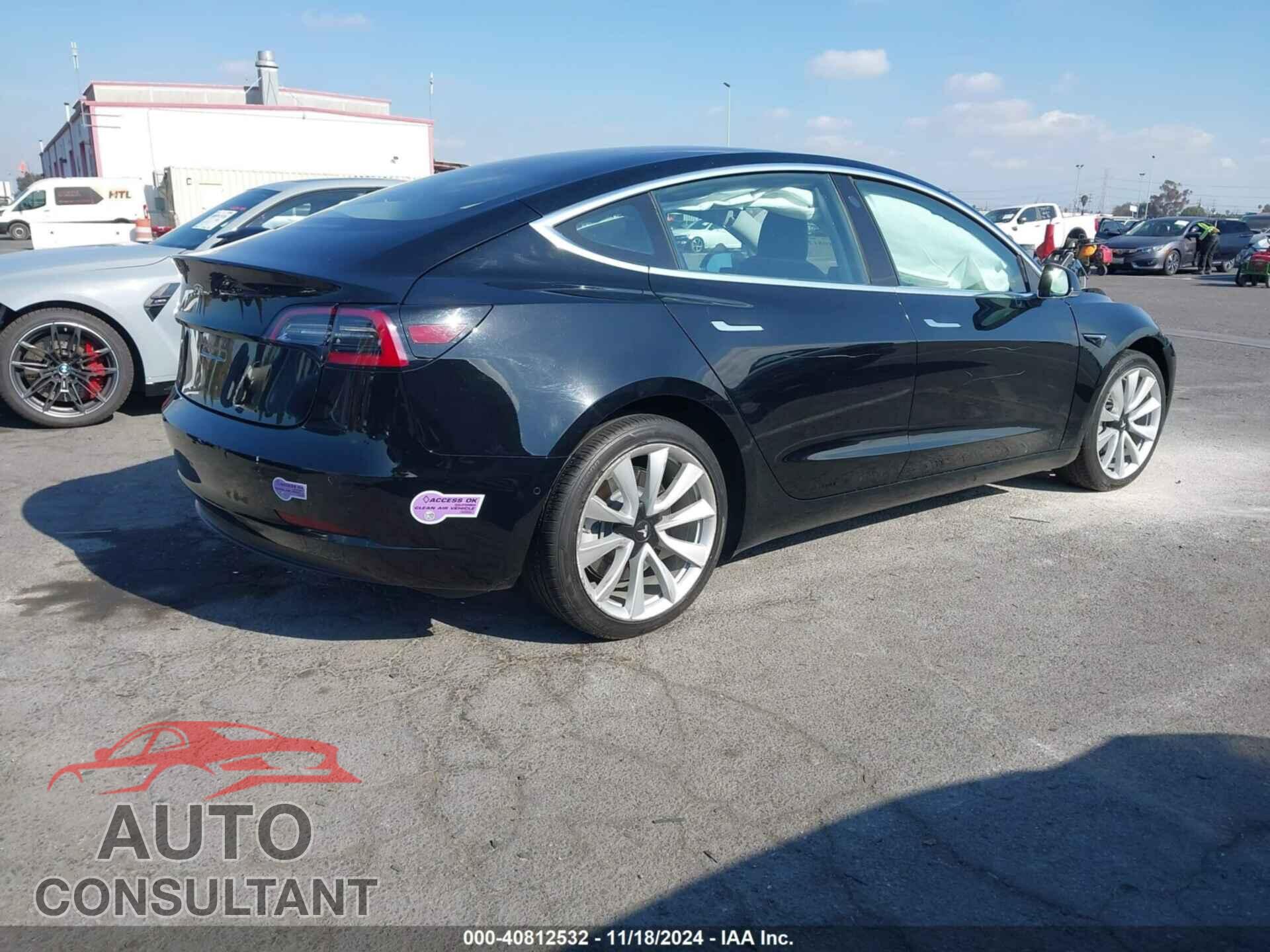 TESLA MODEL 3 2018 - 5YJ3E1EA7JF176181
