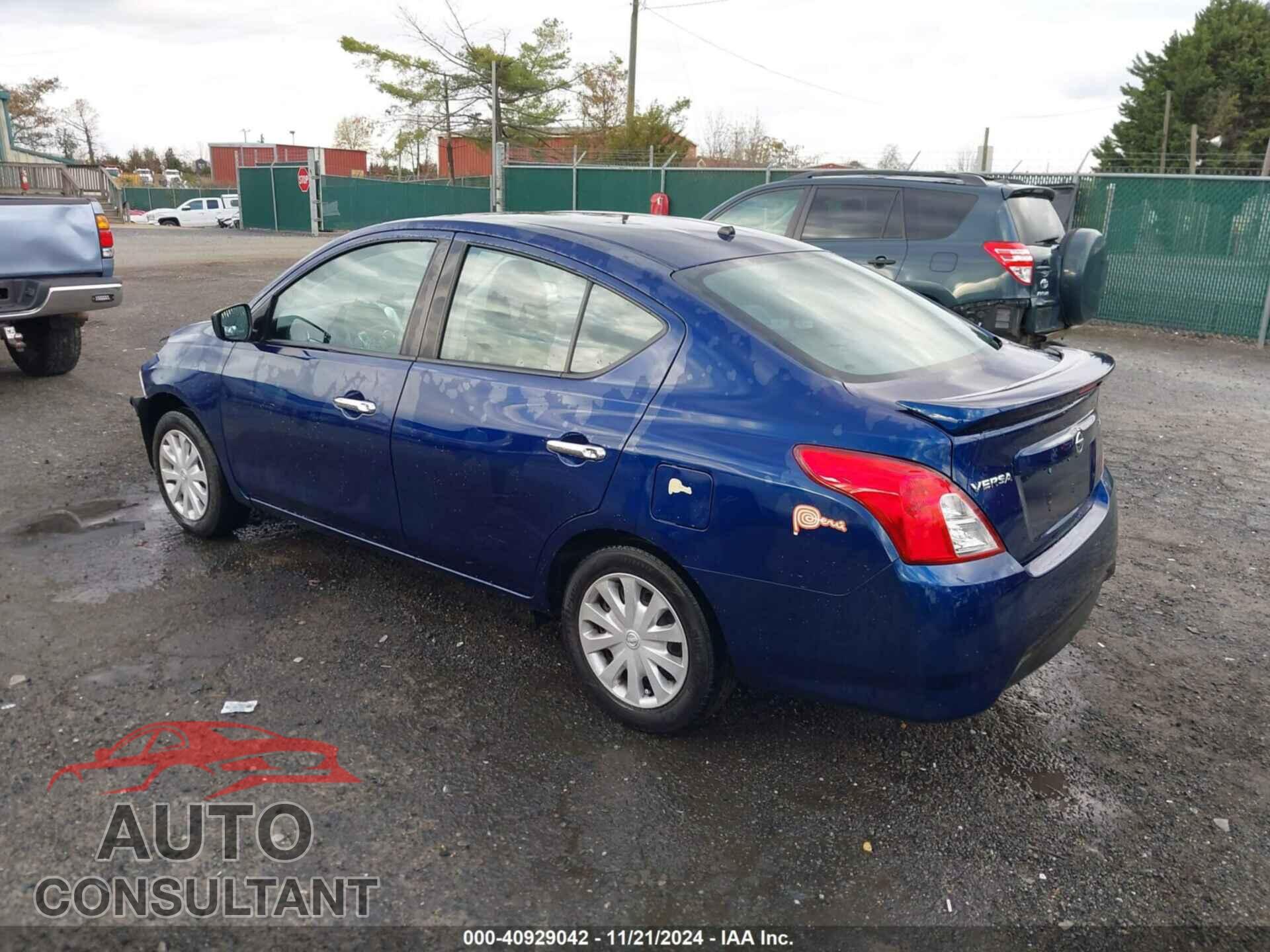 NISSAN VERSA 2019 - 3N1CN7AP8KL859185
