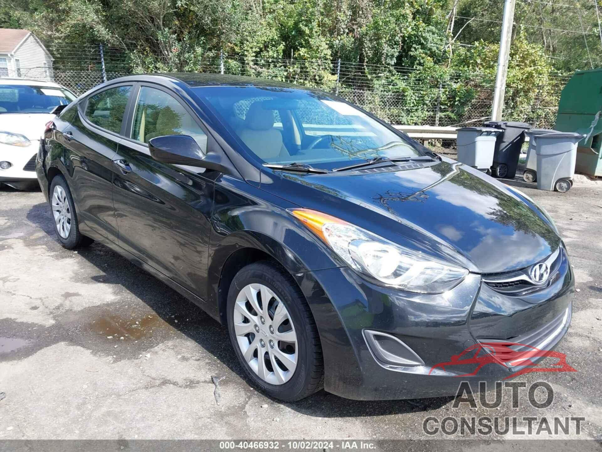 HYUNDAI ELANTRA 2012 - 5NPDH4AE9CH144004