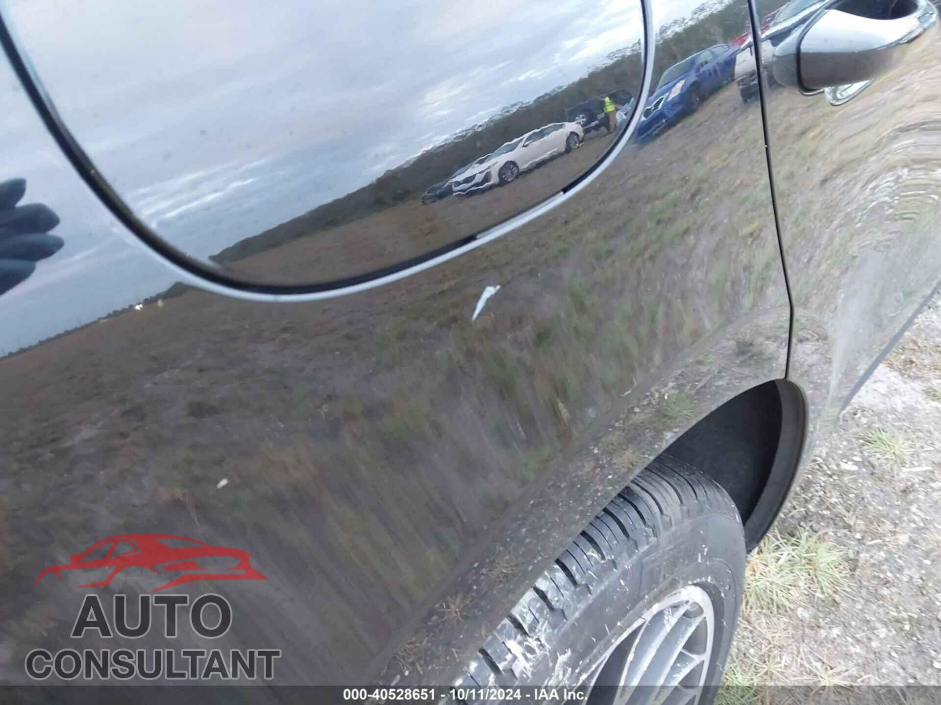 PORSCHE MACAN 2018 - WP1AA2A51JLB17723