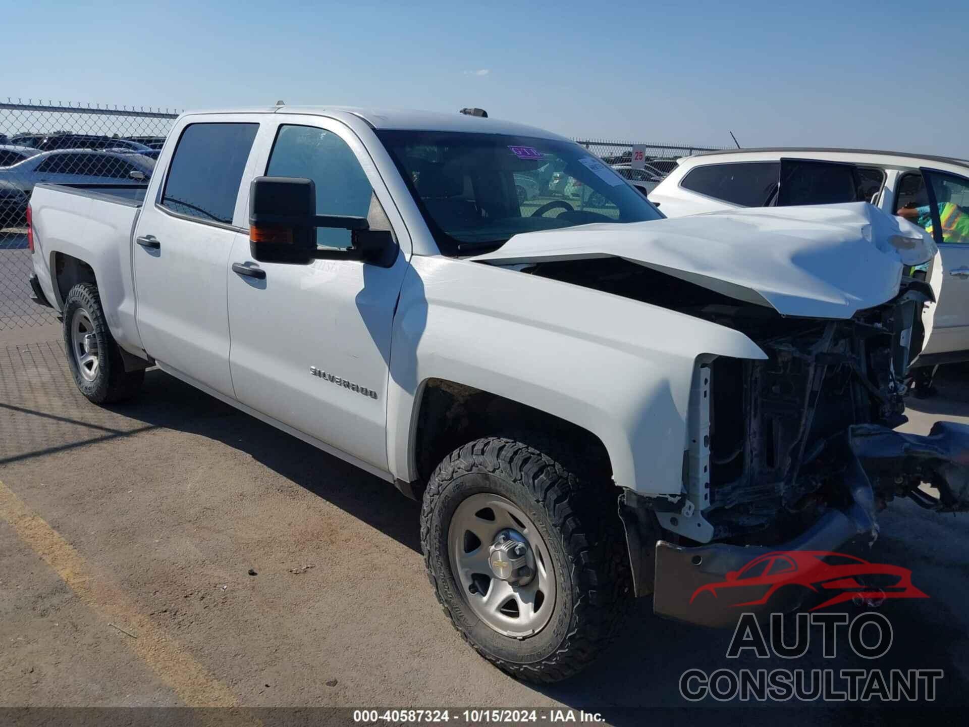 CHEVROLET SILVERADO 1500 2018 - 3GCUKNEC0JG484390