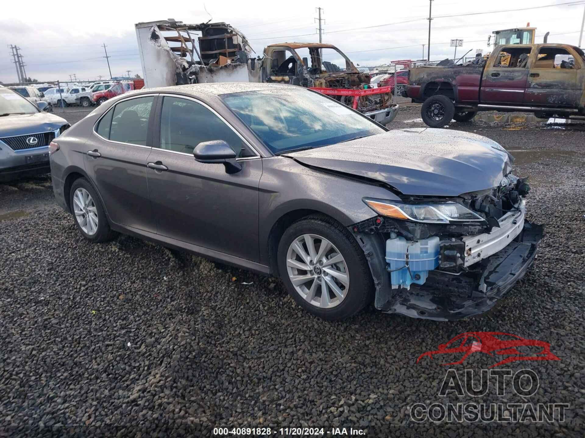 TOYOTA CAMRY 2022 - 4T1C11AKXNU665547