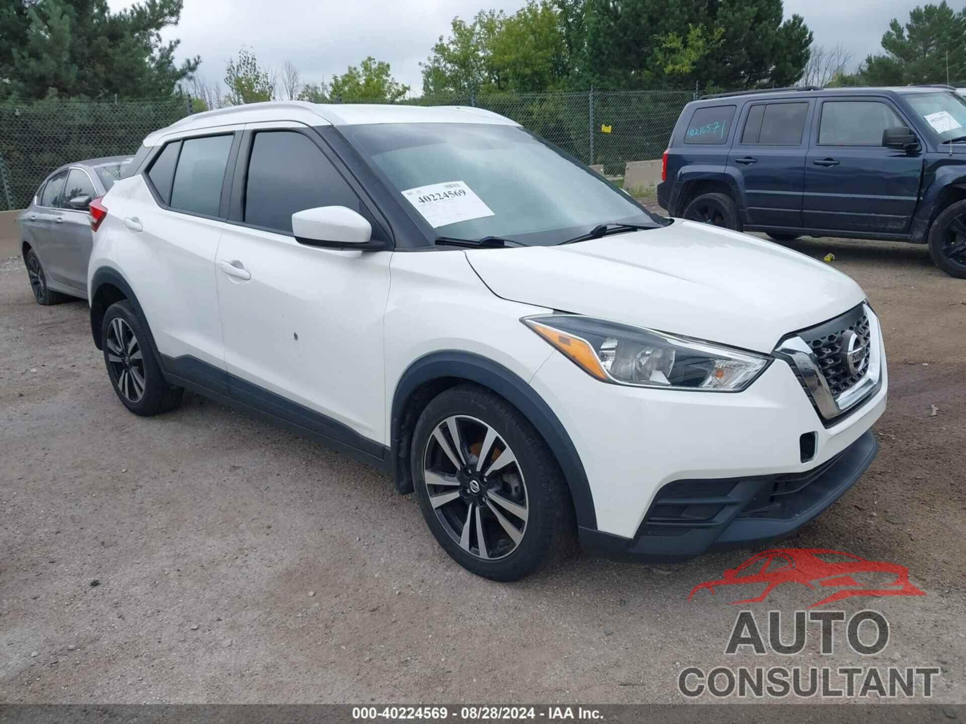 NISSAN KICKS 2018 - 3N1CP5CUXJL518113