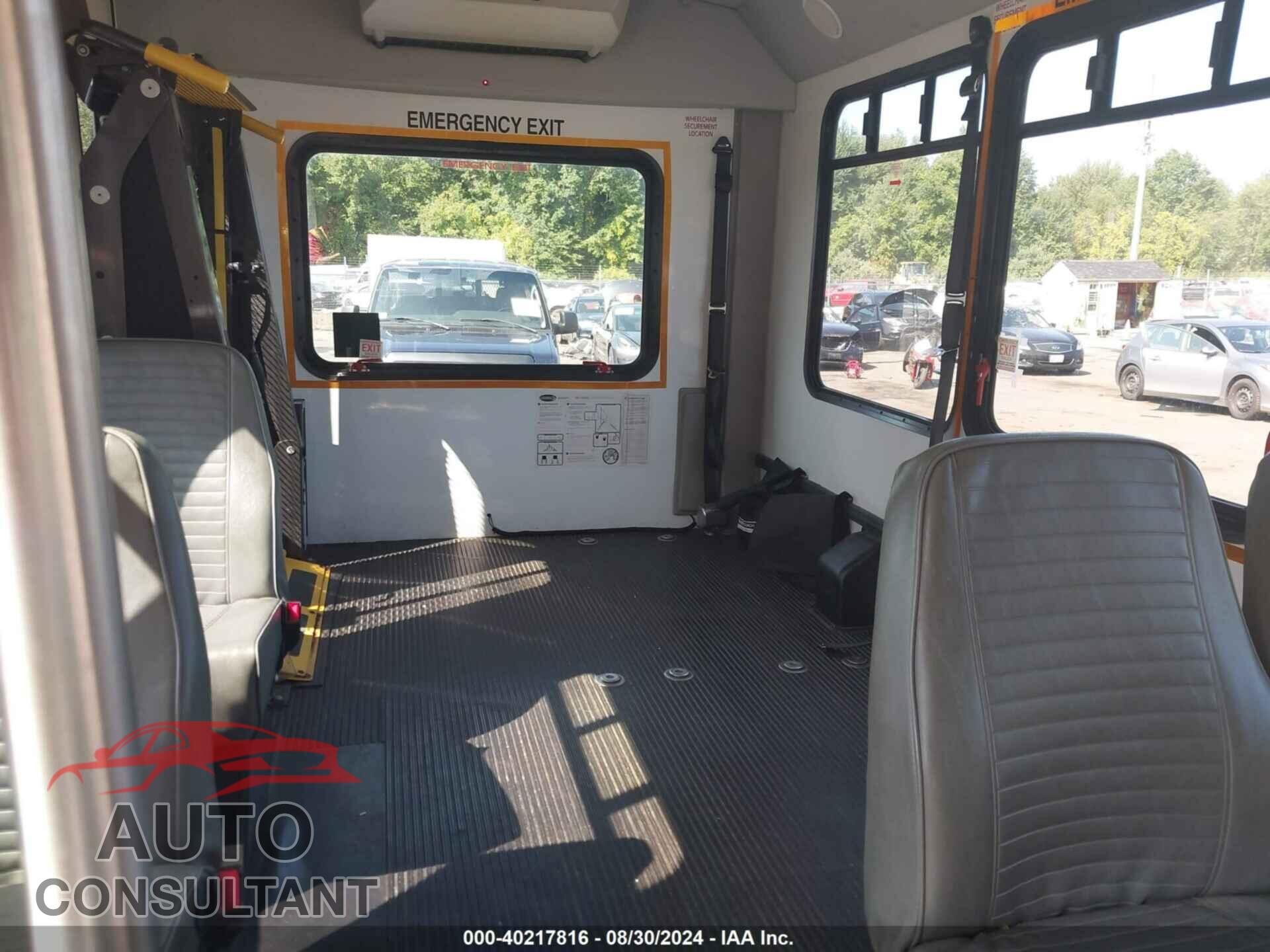 FORD E-350 CUTAWAY 2016 - 1FDEE3FL0GDC33630