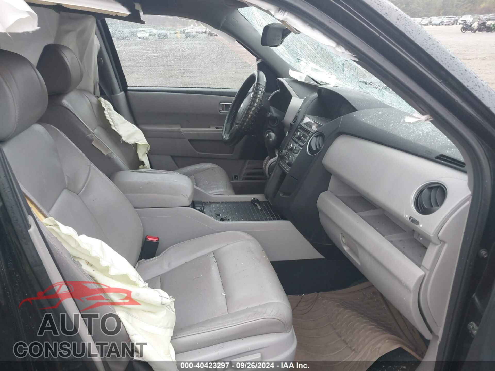 HONDA PILOT 2013 - 5FNYF4H58DB080003