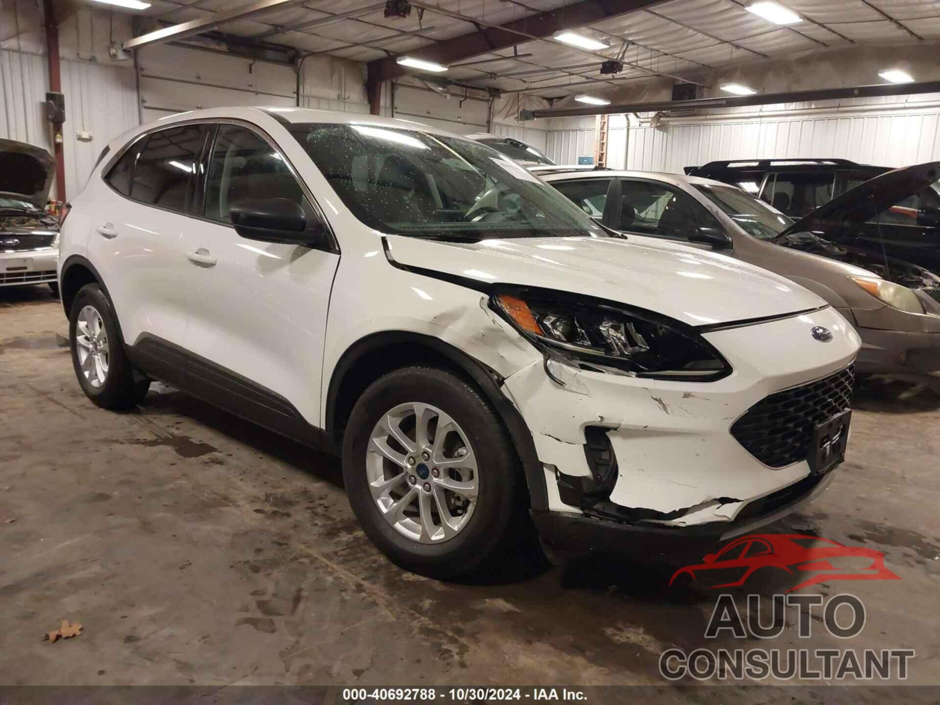 FORD ESCAPE 2022 - 1FMCU9G63NUB07166