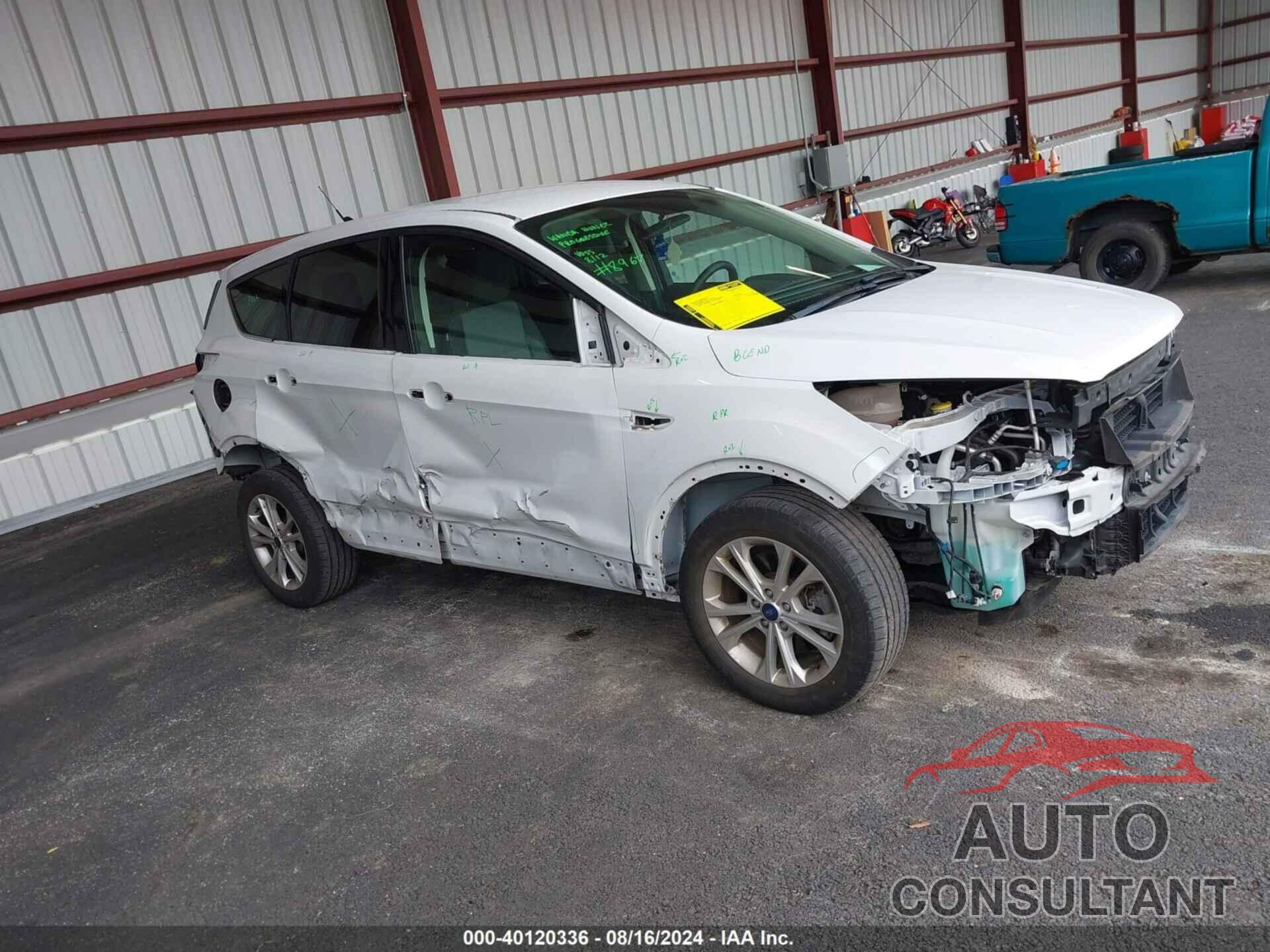 FORD ESCAPE 2019 - 1FMCU9GD3KUB44499