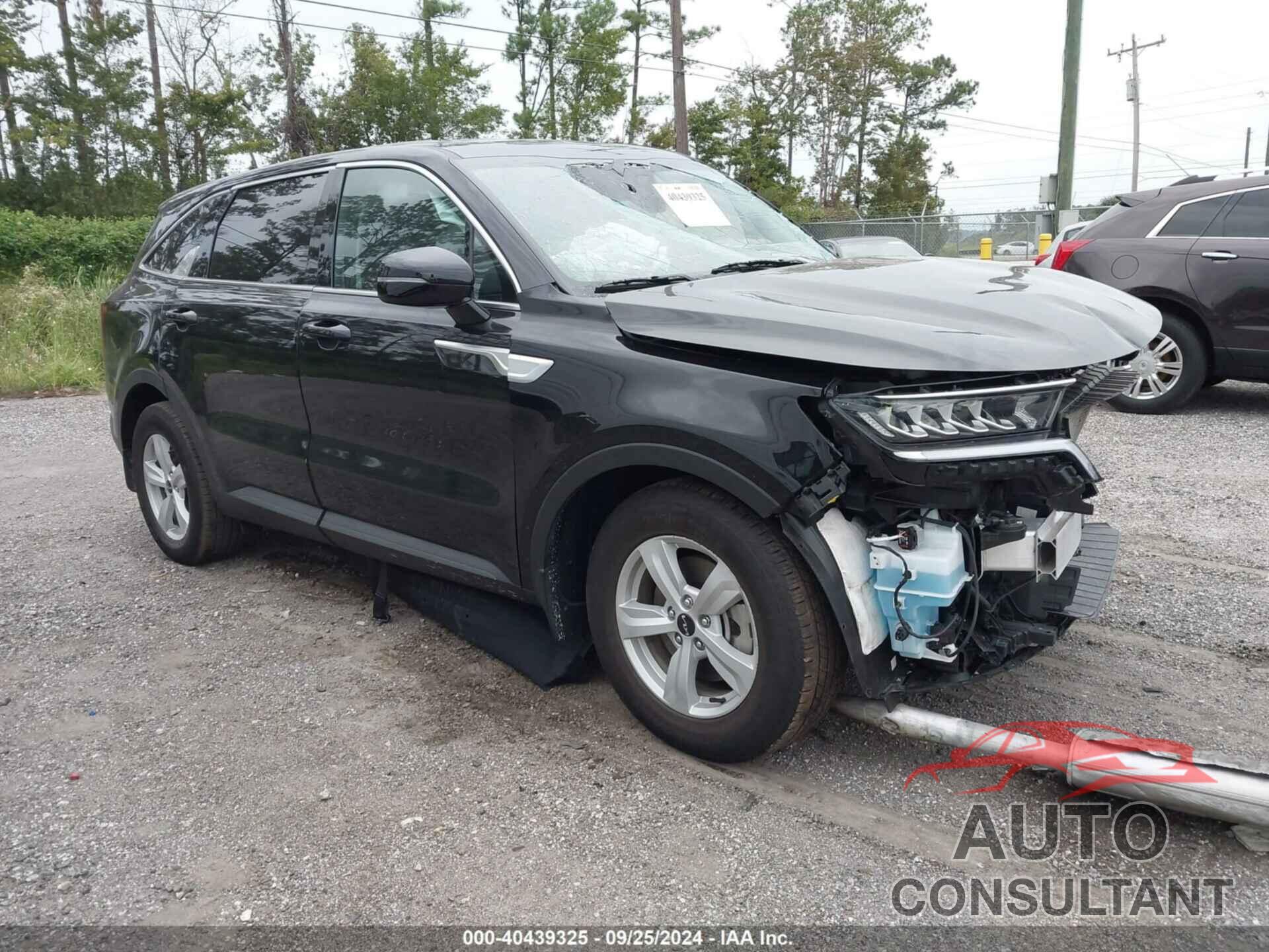 KIA SORENTO 2023 - 5XYRG4LC8PG248453