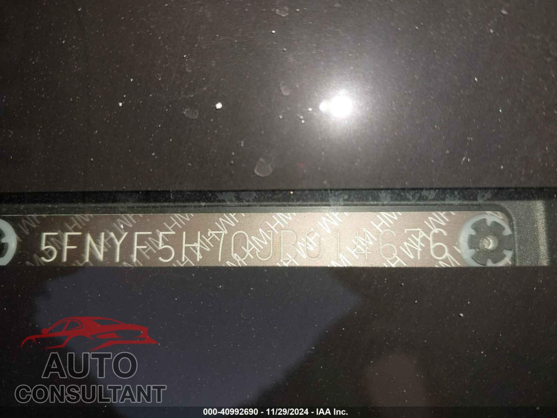 HONDA PILOT 2018 - 5FNYF5H70JB014676