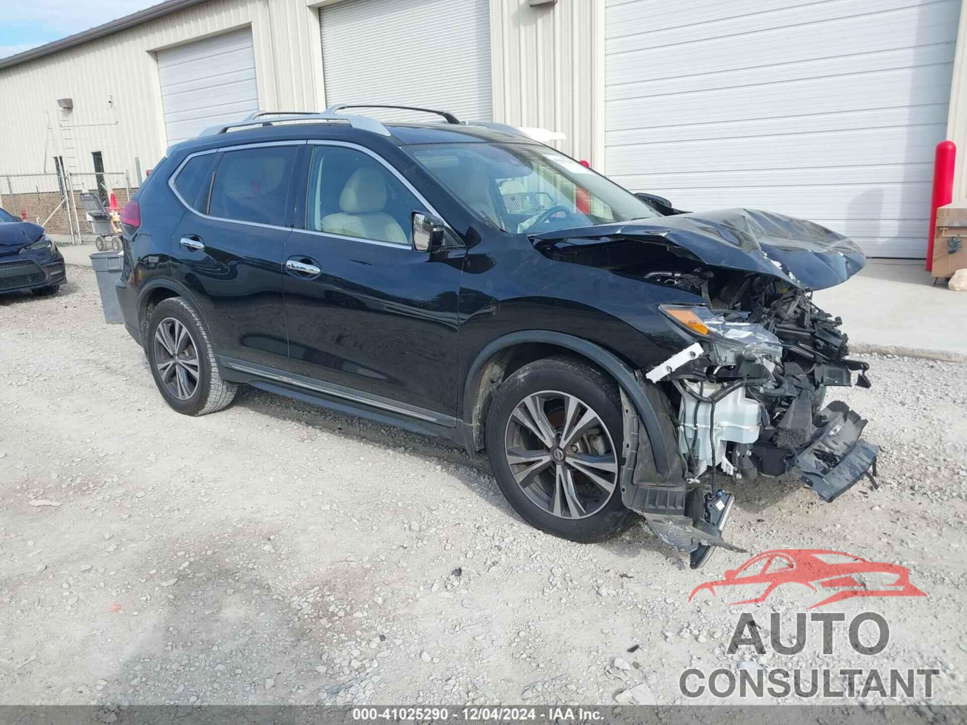 NISSAN ROGUE 2017 - 5N1AT2MT8HC761571