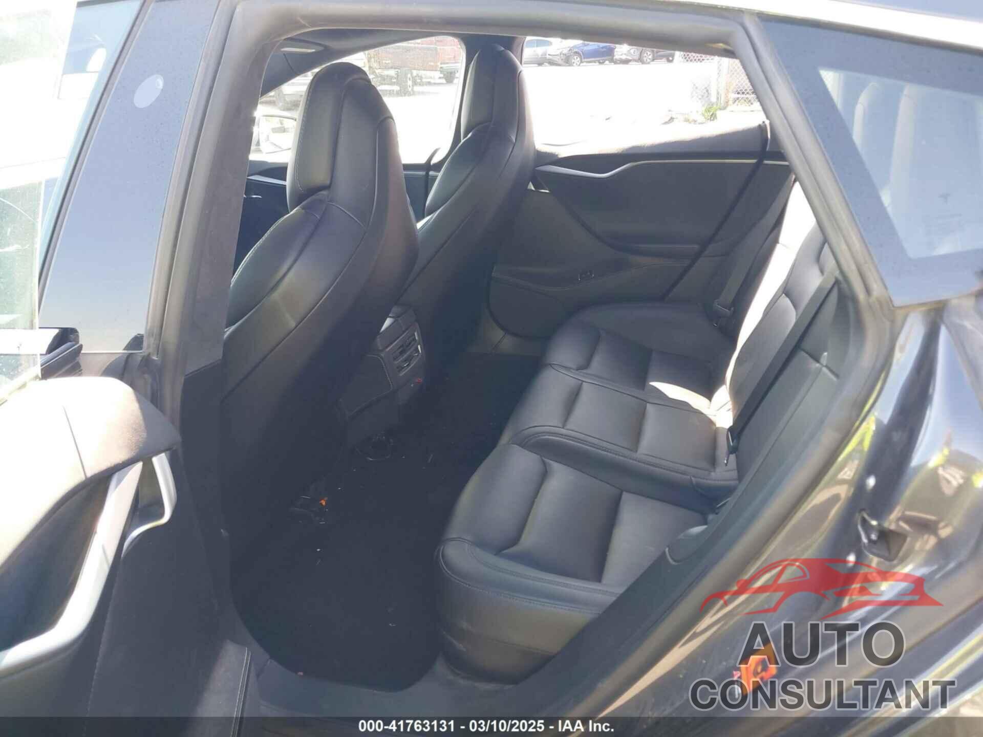 TESLA MODEL S 2018 - 5YJSA1E20JF265316