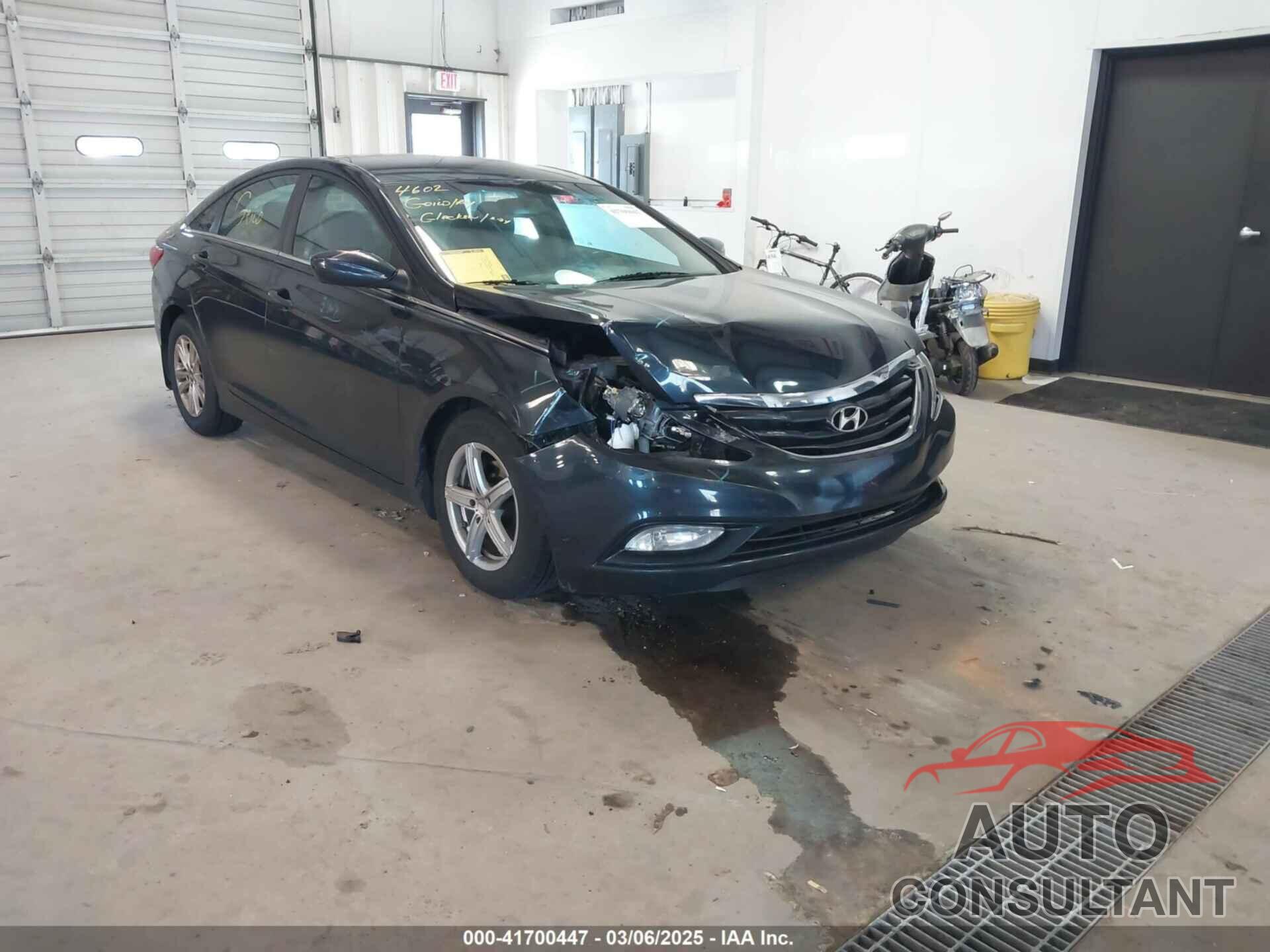 HYUNDAI SONATA 2013 - 5NPEB4AC4DH742748