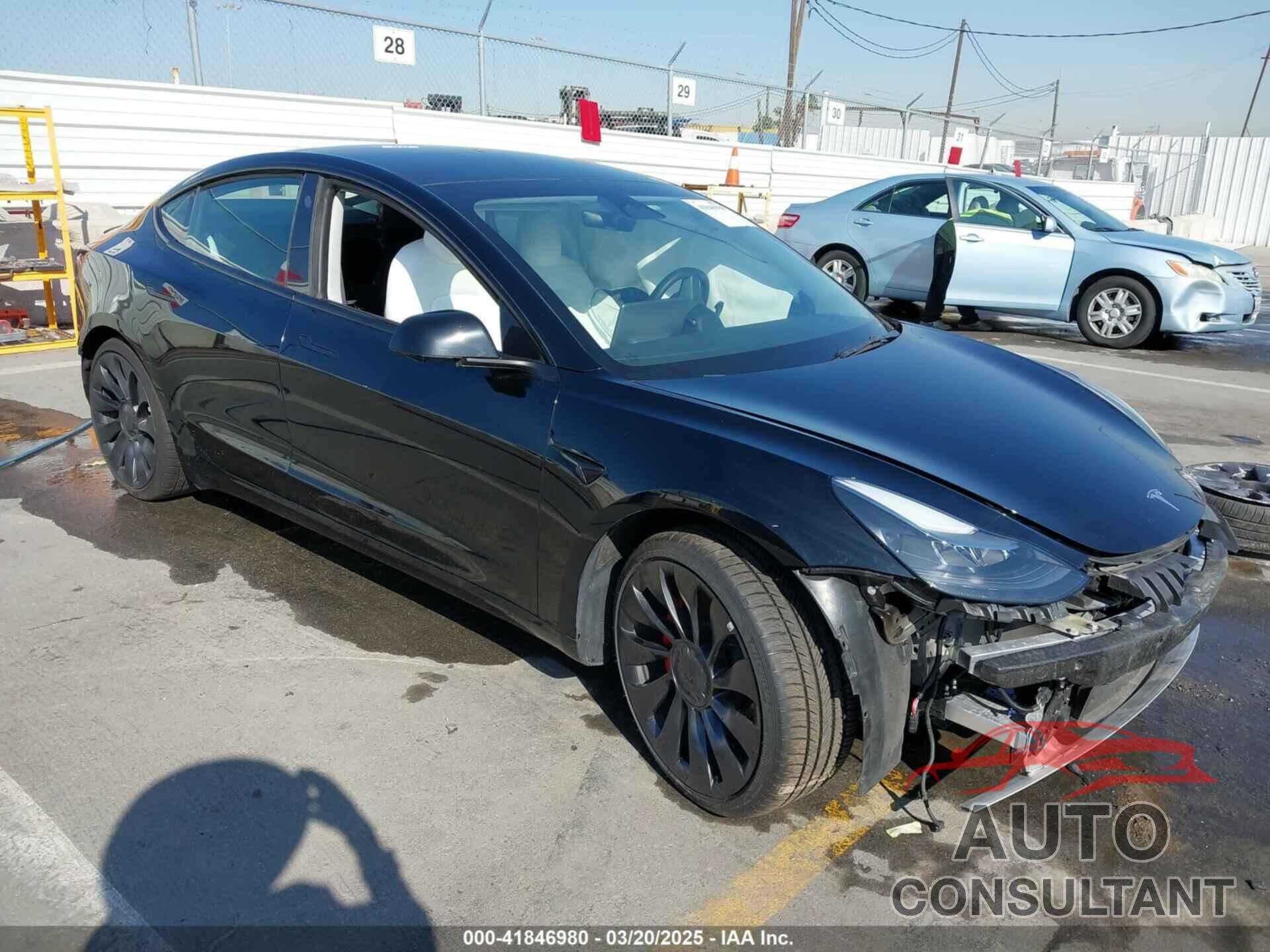TESLA MODEL 3 2023 - 5YJ3E1EC0PF461301