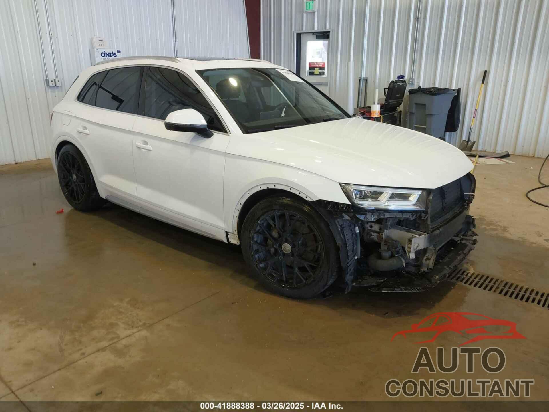 AUDI Q5 2018 - WA1BNAFY4J2198014