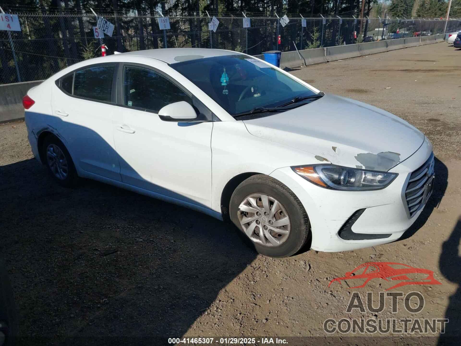 HYUNDAI ELANTRA 2017 - 5NPD74LF5HH187822