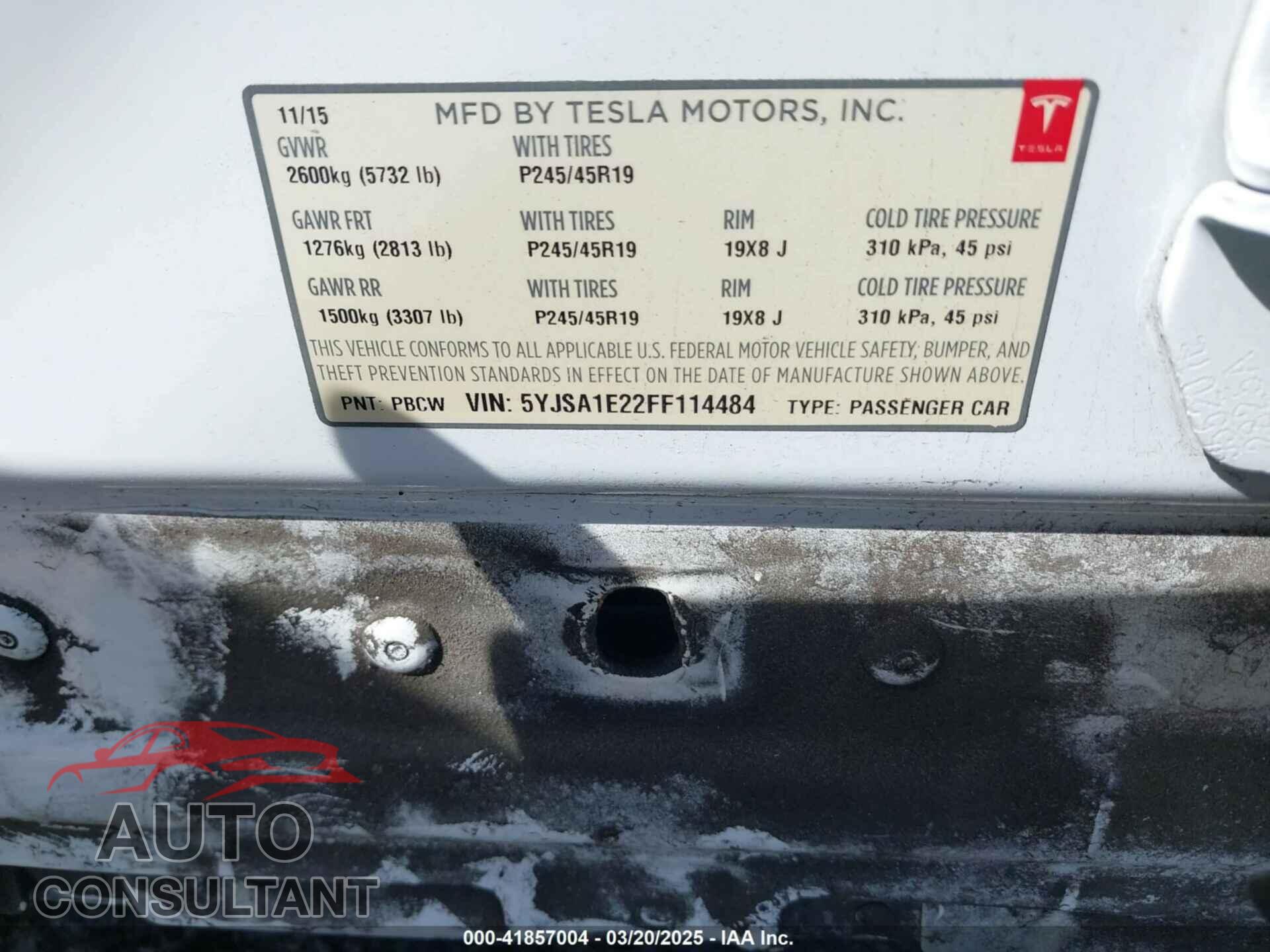TESLA MODEL S 2015 - 5YJSA1E22FF114484