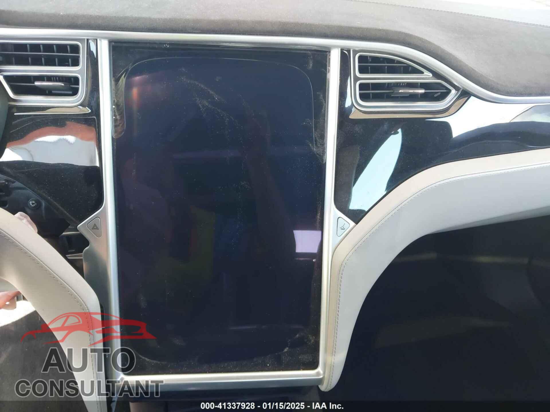TESLA MODEL S 2016 - 5YJSA1E10GF136914