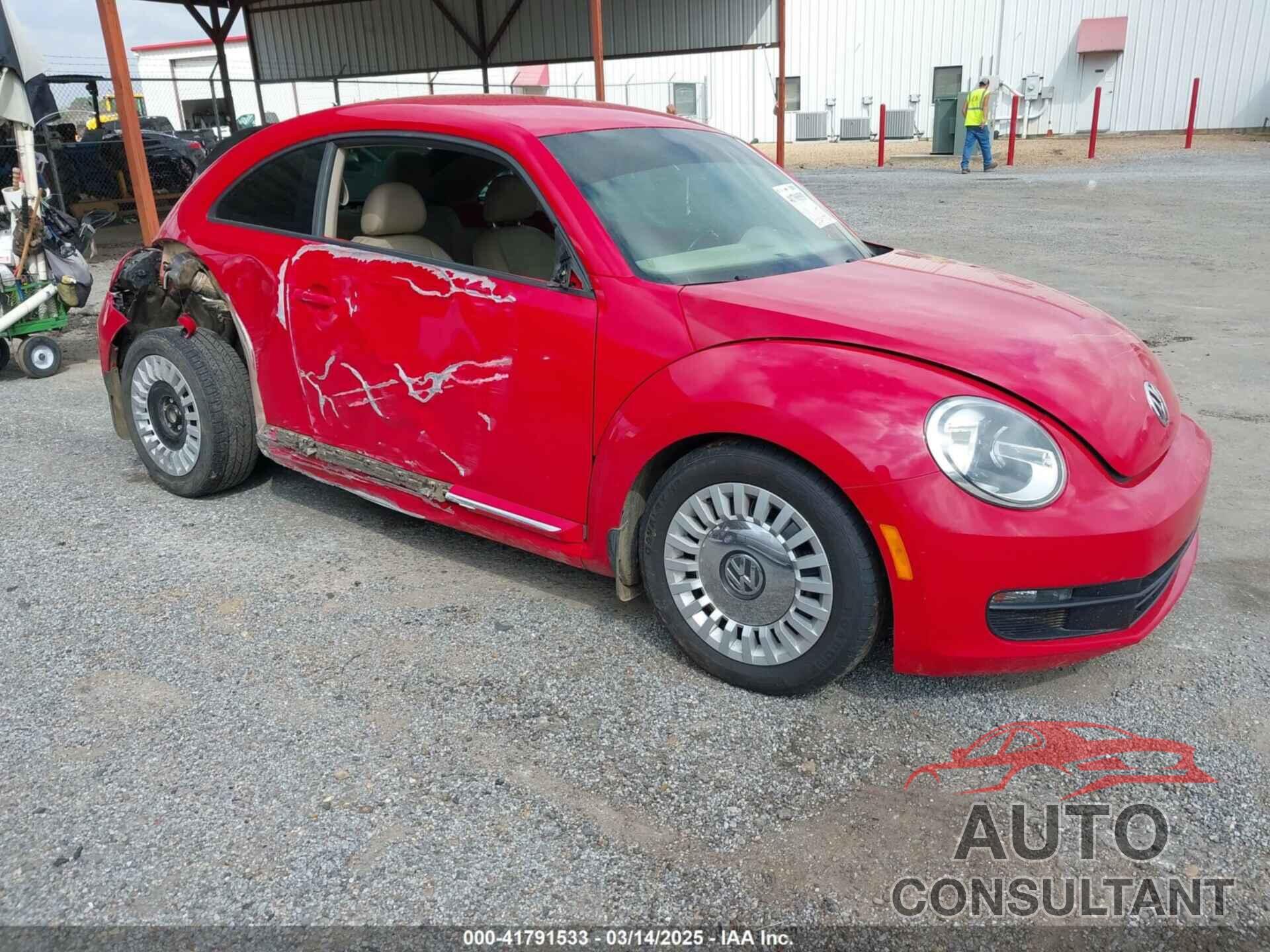 VOLKSWAGEN BEETLE 2014 - 3VWJX7AT1EM610668