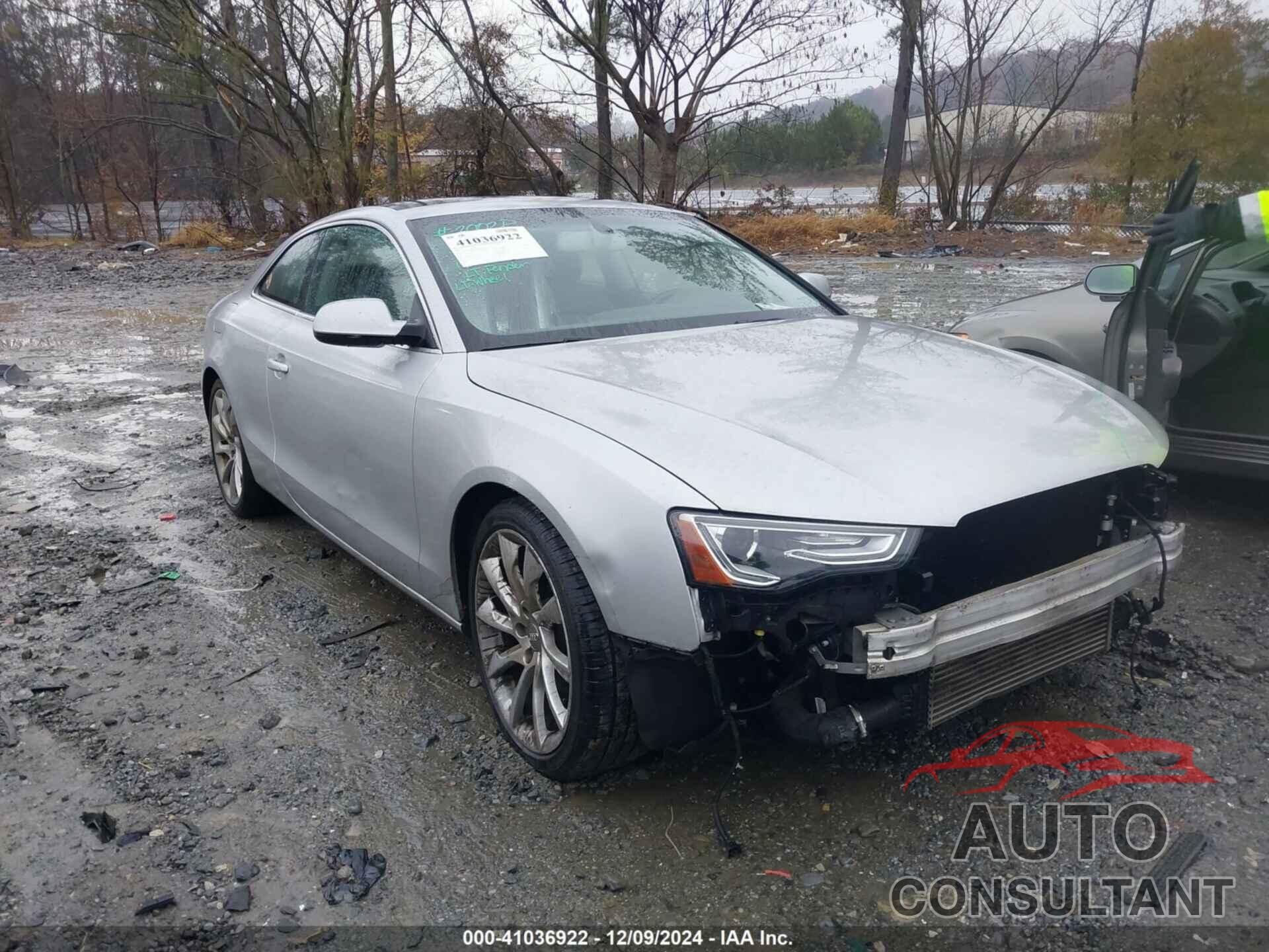 AUDI A5 2013 - WAULFAFR0DA045038