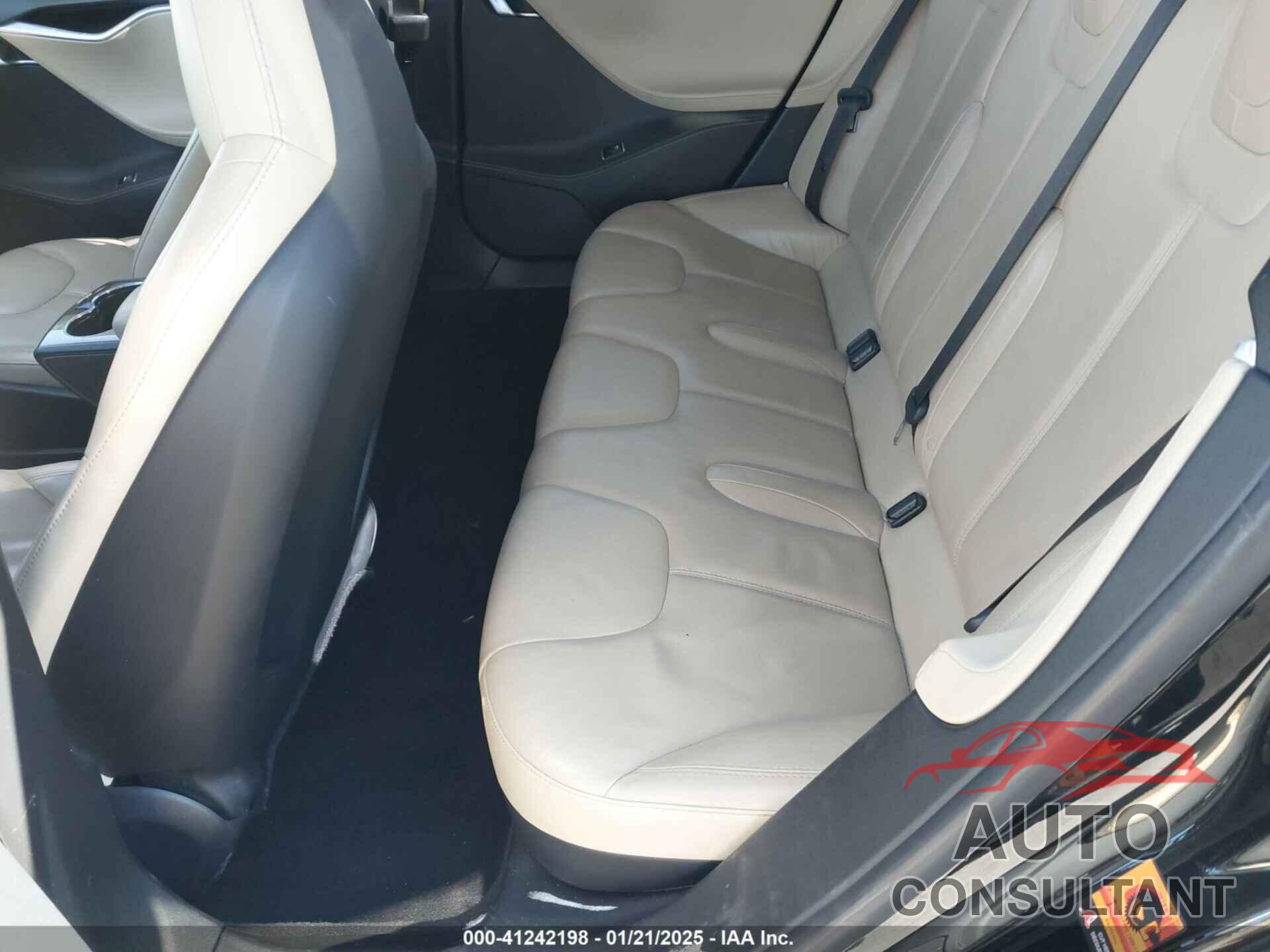 TESLA MODEL S 2014 - 5YJSA1H12EFP42224