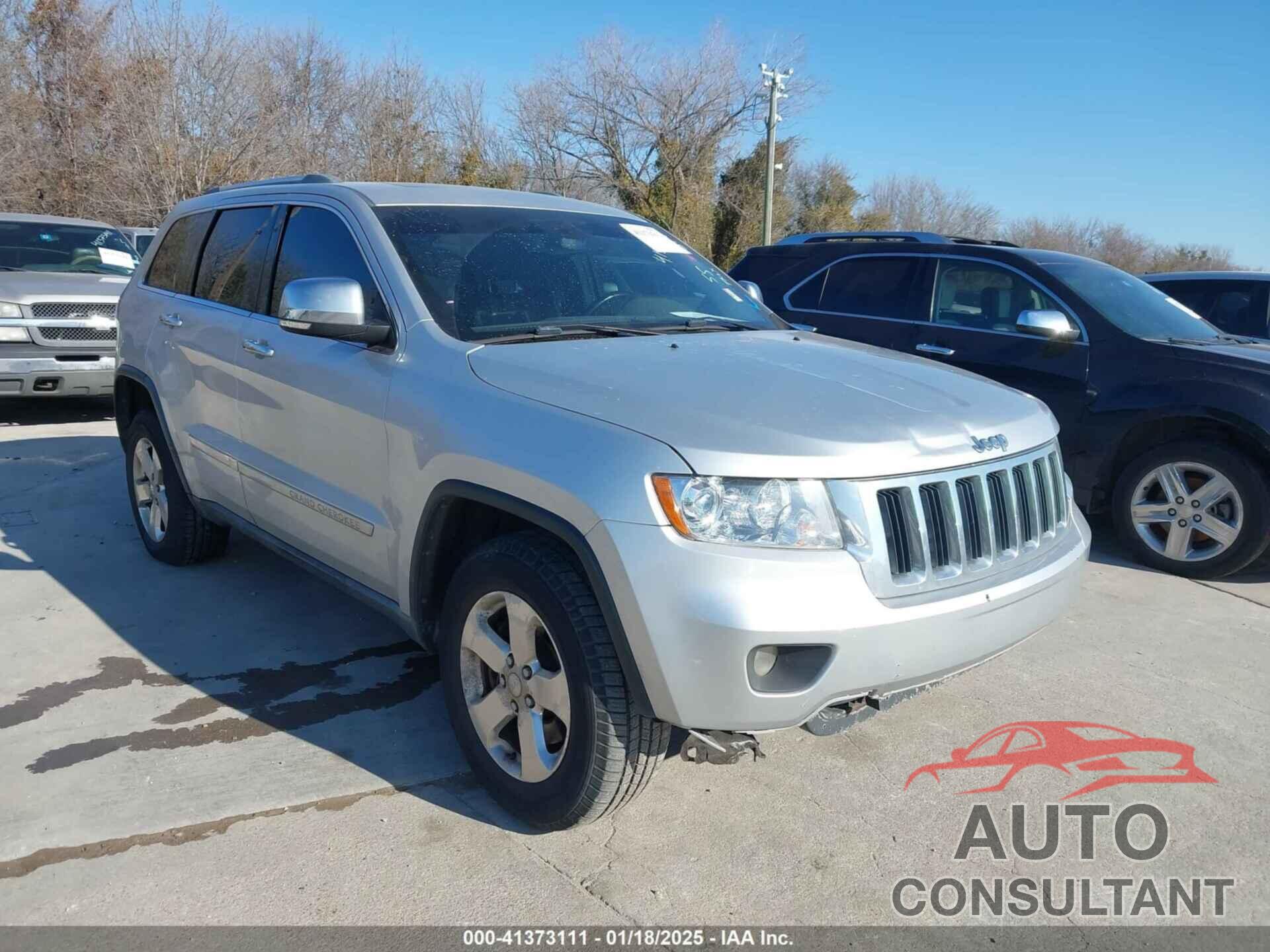 JEEP GRAND CHEROKEE 2011 - 1J4RR5GT1BC633435