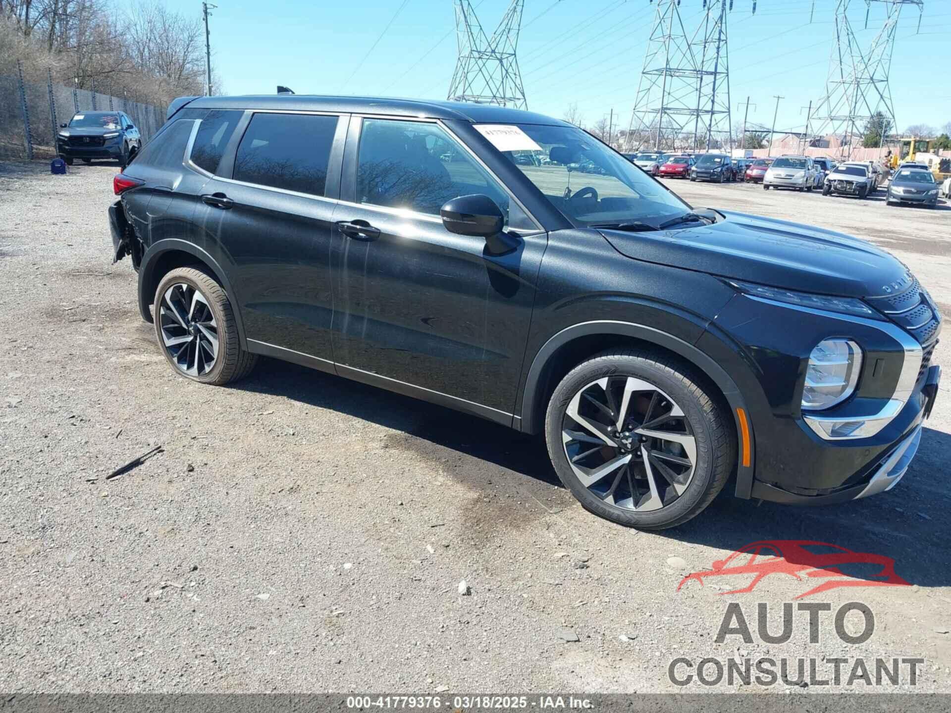 MITSUBISHI OUTLANDER 2022 - JA4J4UA84NZ013979