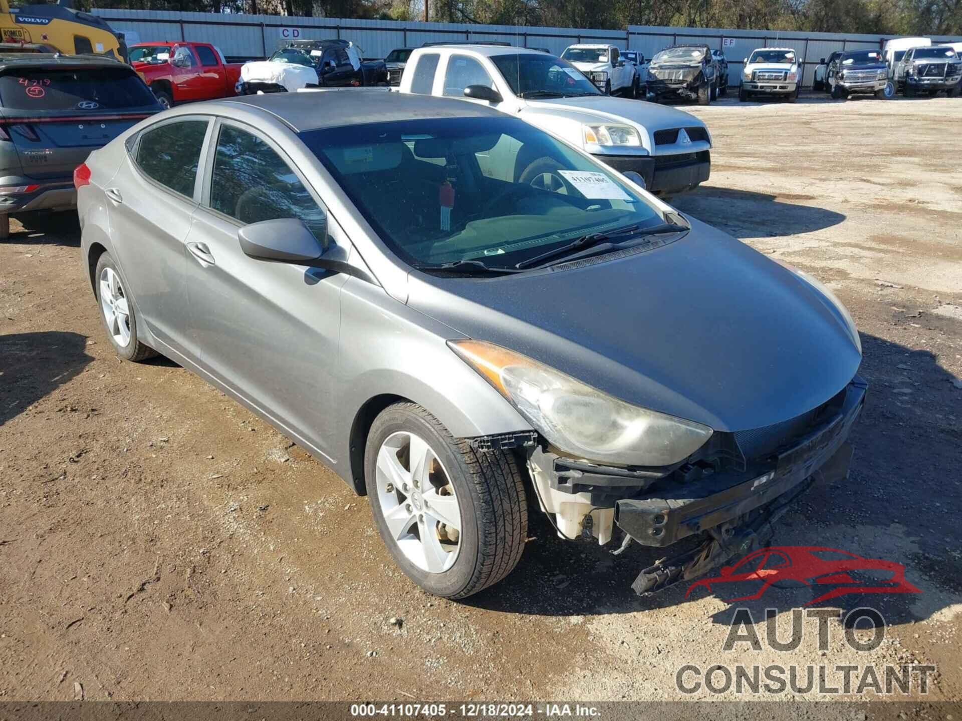 HYUNDAI ELANTRA 2013 - 5NPDH4AE1DH244146