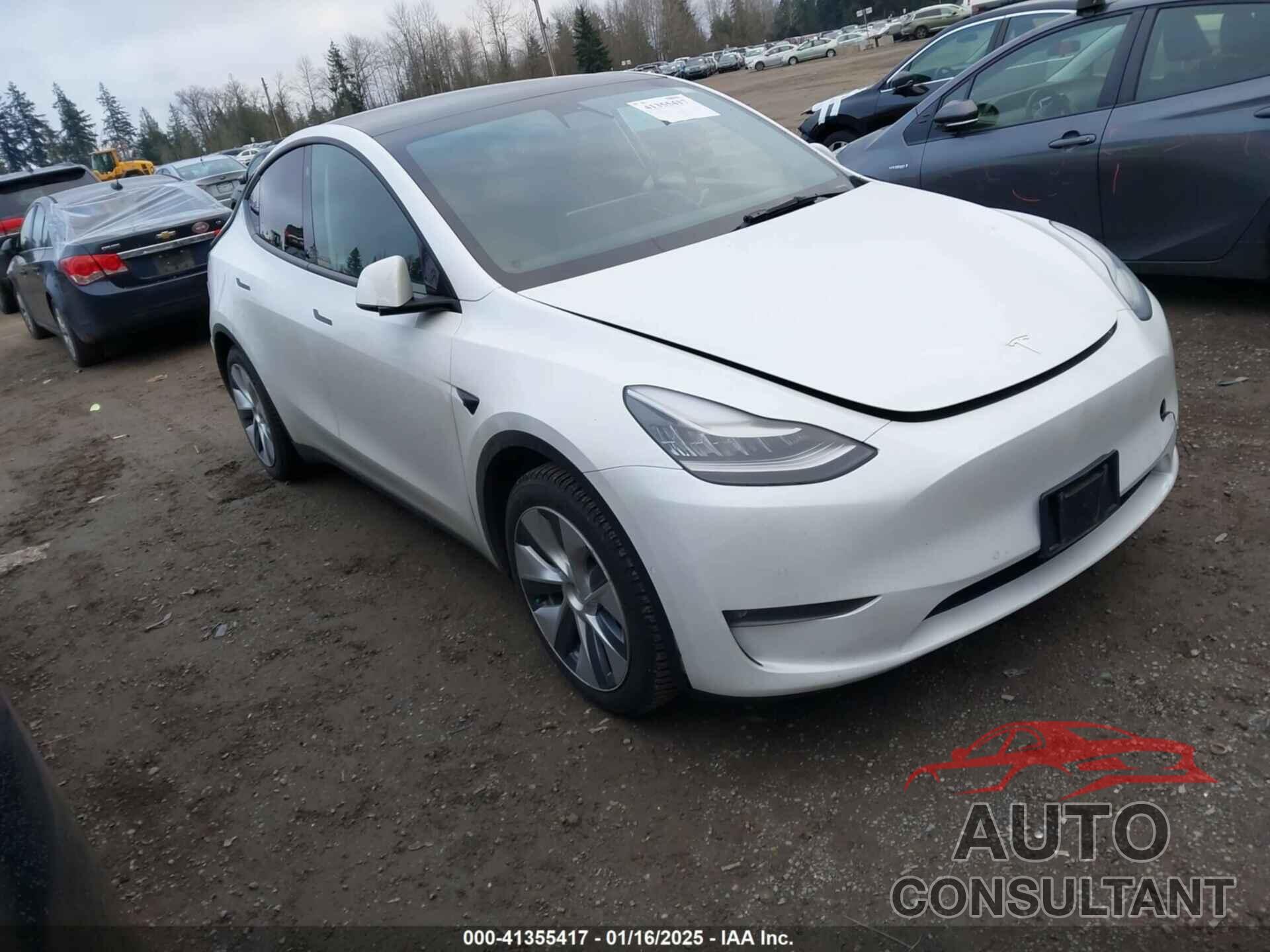 TESLA MODEL Y 2021 - 5YJYGDED0MF133303