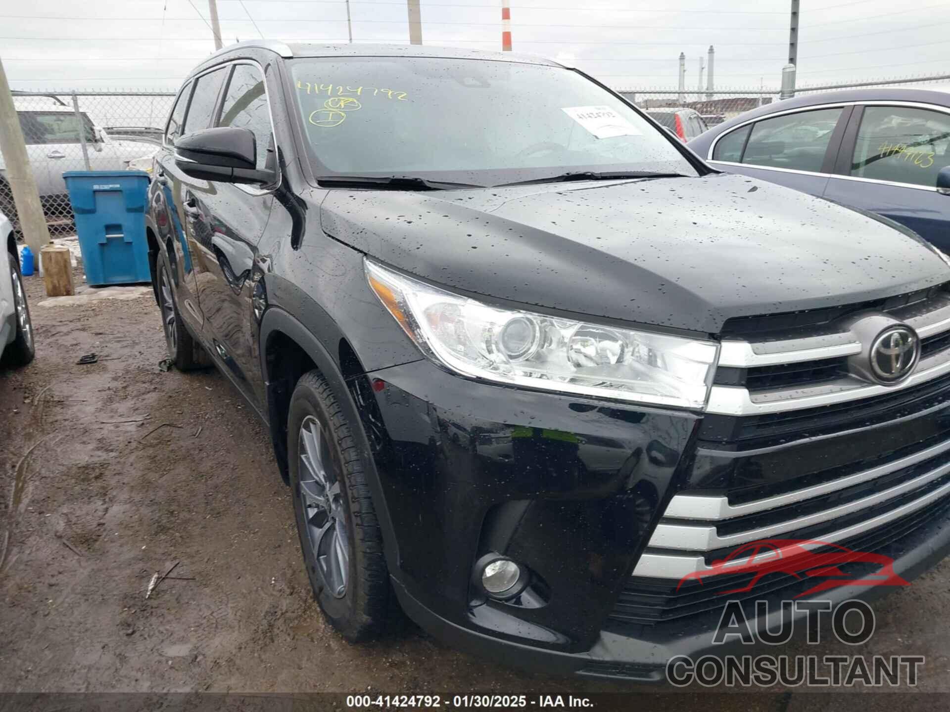 TOYOTA HIGHLANDER 2019 - 5TDJZRFH6KS628110