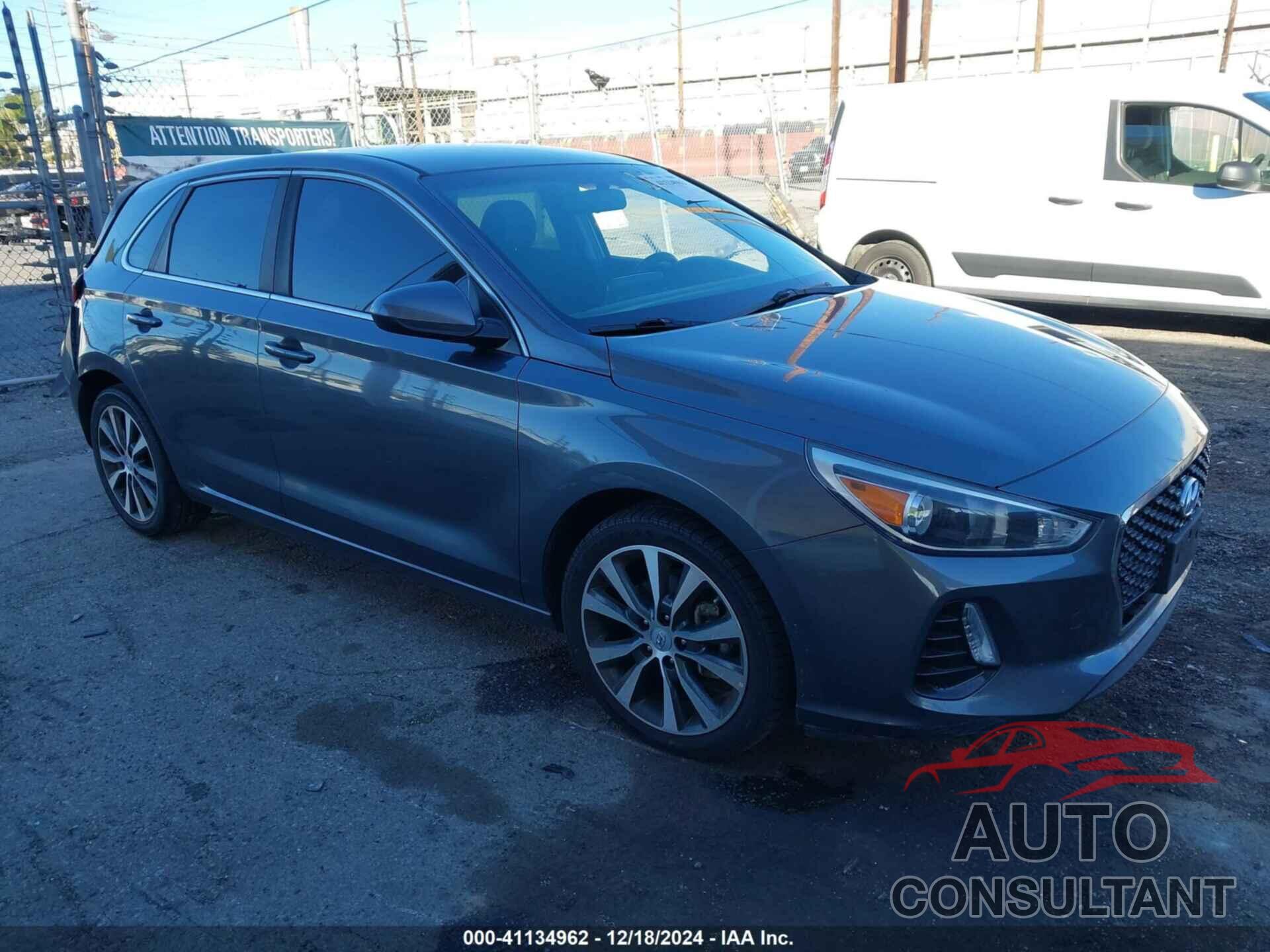 HYUNDAI ELANTRA GT 2019 - KMHH35LE4KU100110