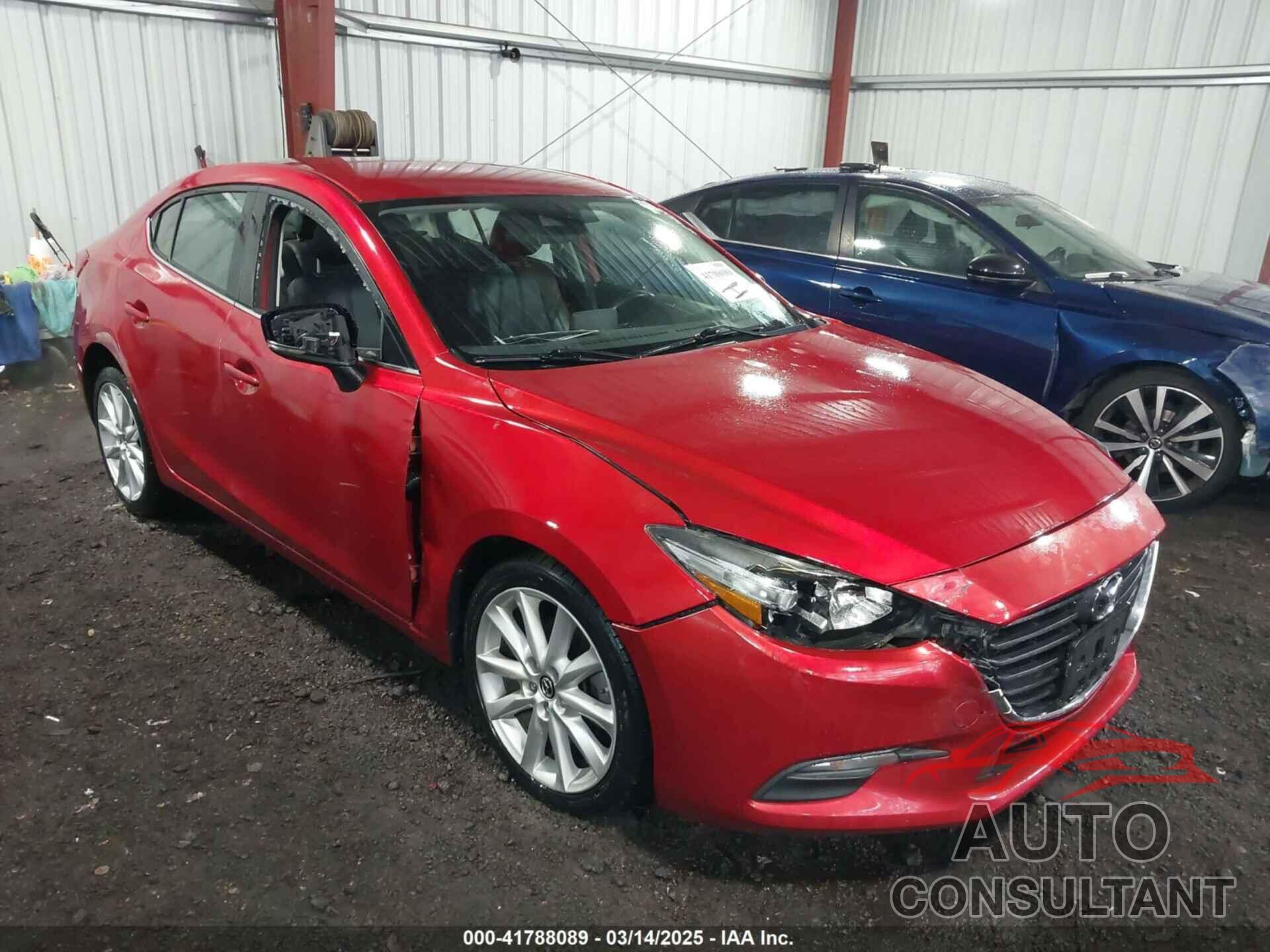 MAZDA MAZDA3 2018 - 3MZBN1V32JM197302