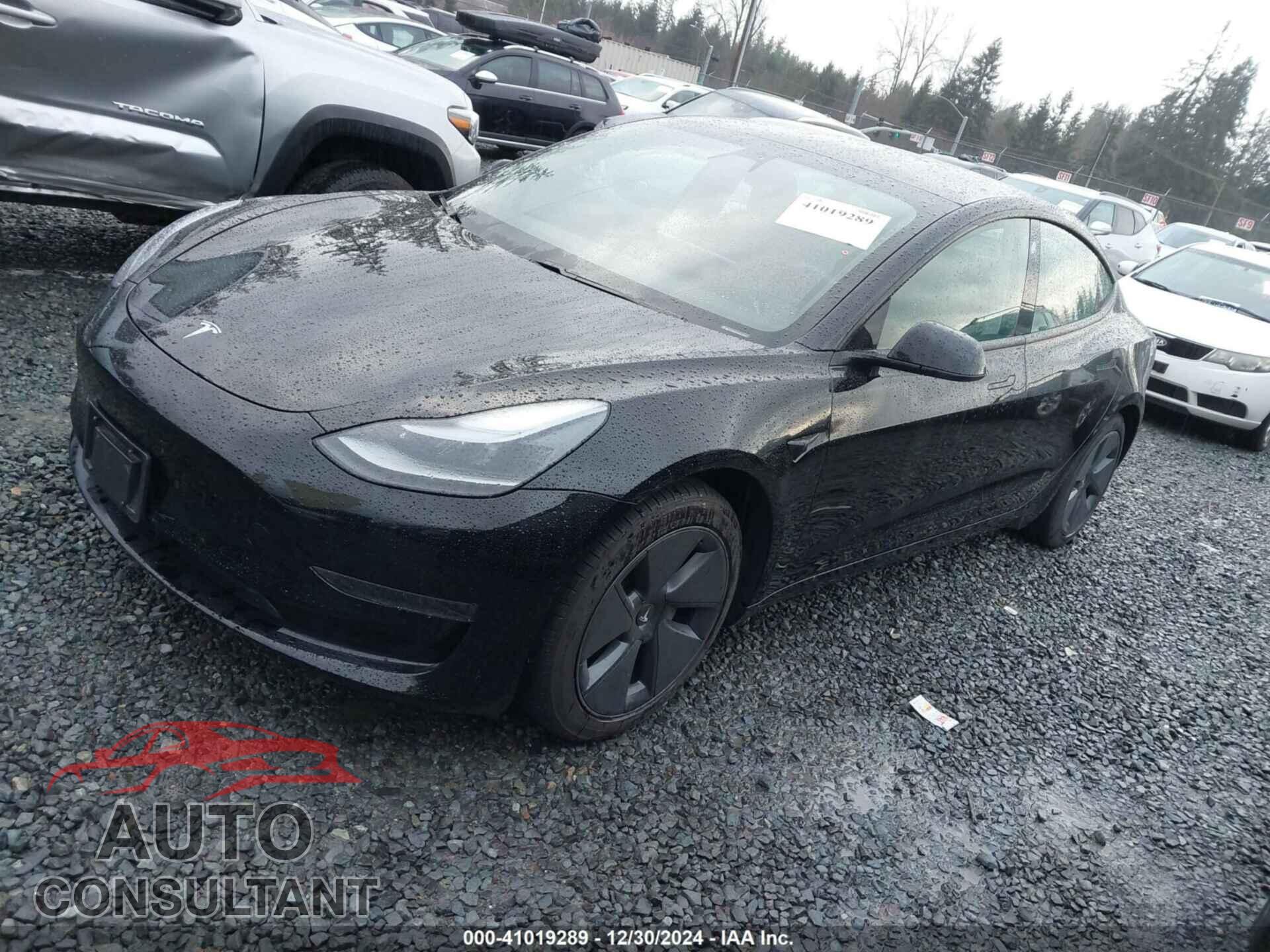 TESLA MODEL 3 2021 - 5YJ3E1EA8MF875503