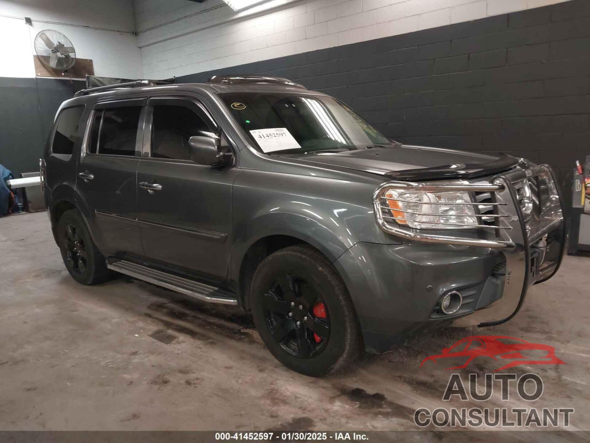 HONDA PILOT 2013 - 5FNYF4H91DB046665
