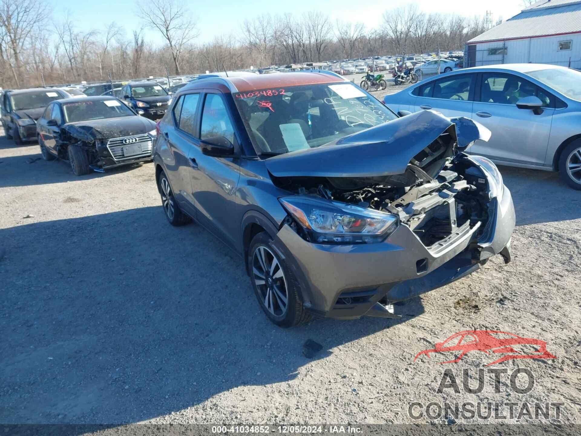 NISSAN KICKS 2018 - 3N1CP5CU7JL542921