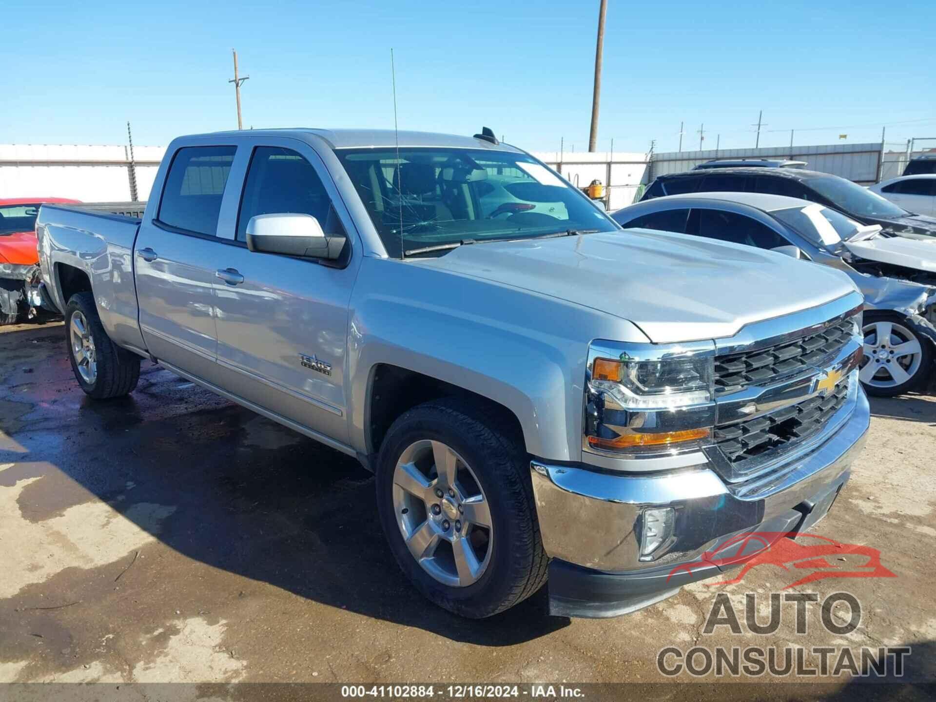 CHEVROLET SILVERADO 1500 2018 - 1GCPCREC1JF215592