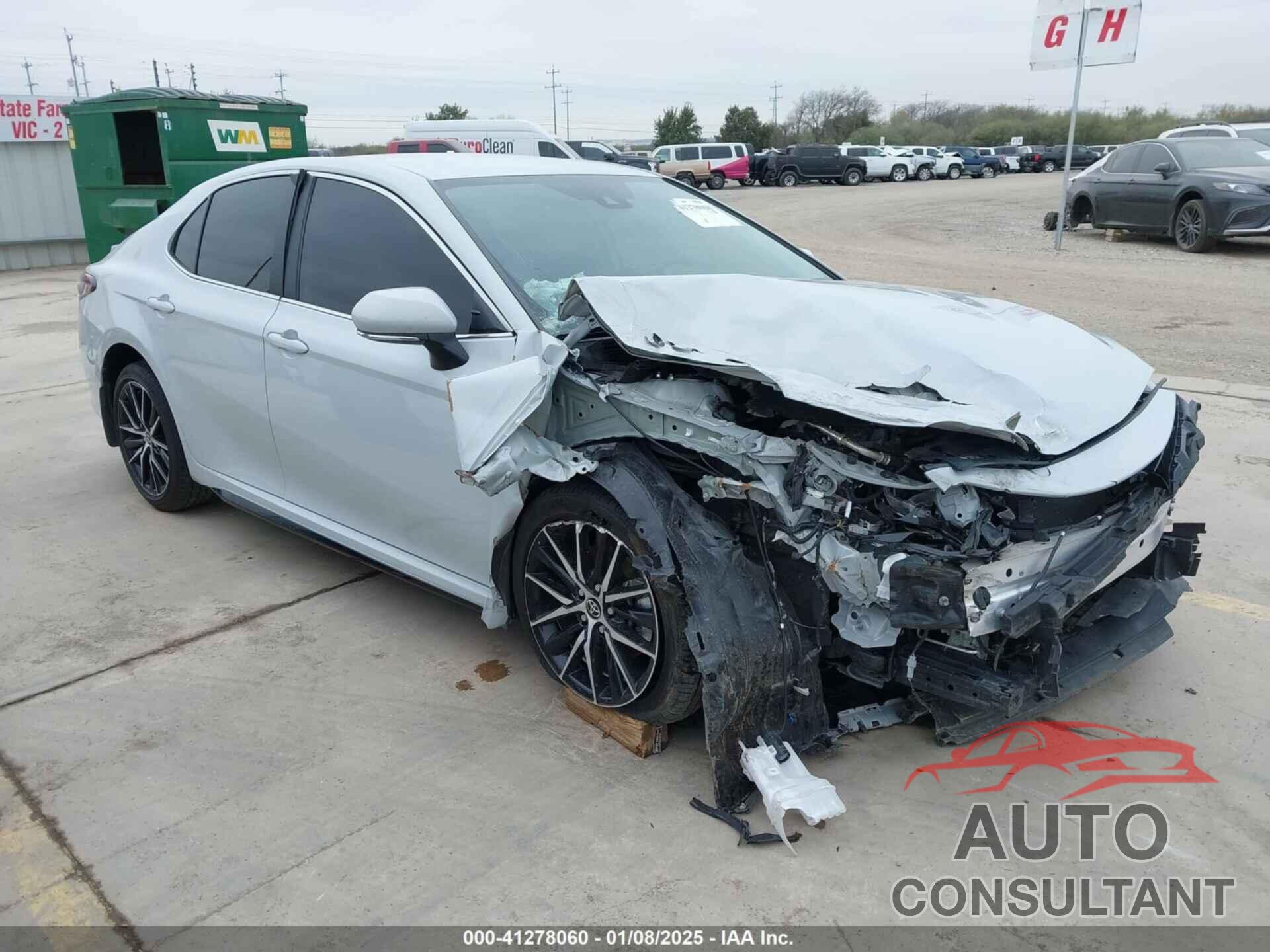 TOYOTA CAMRY 2024 - 4T1T11AK4RU214569