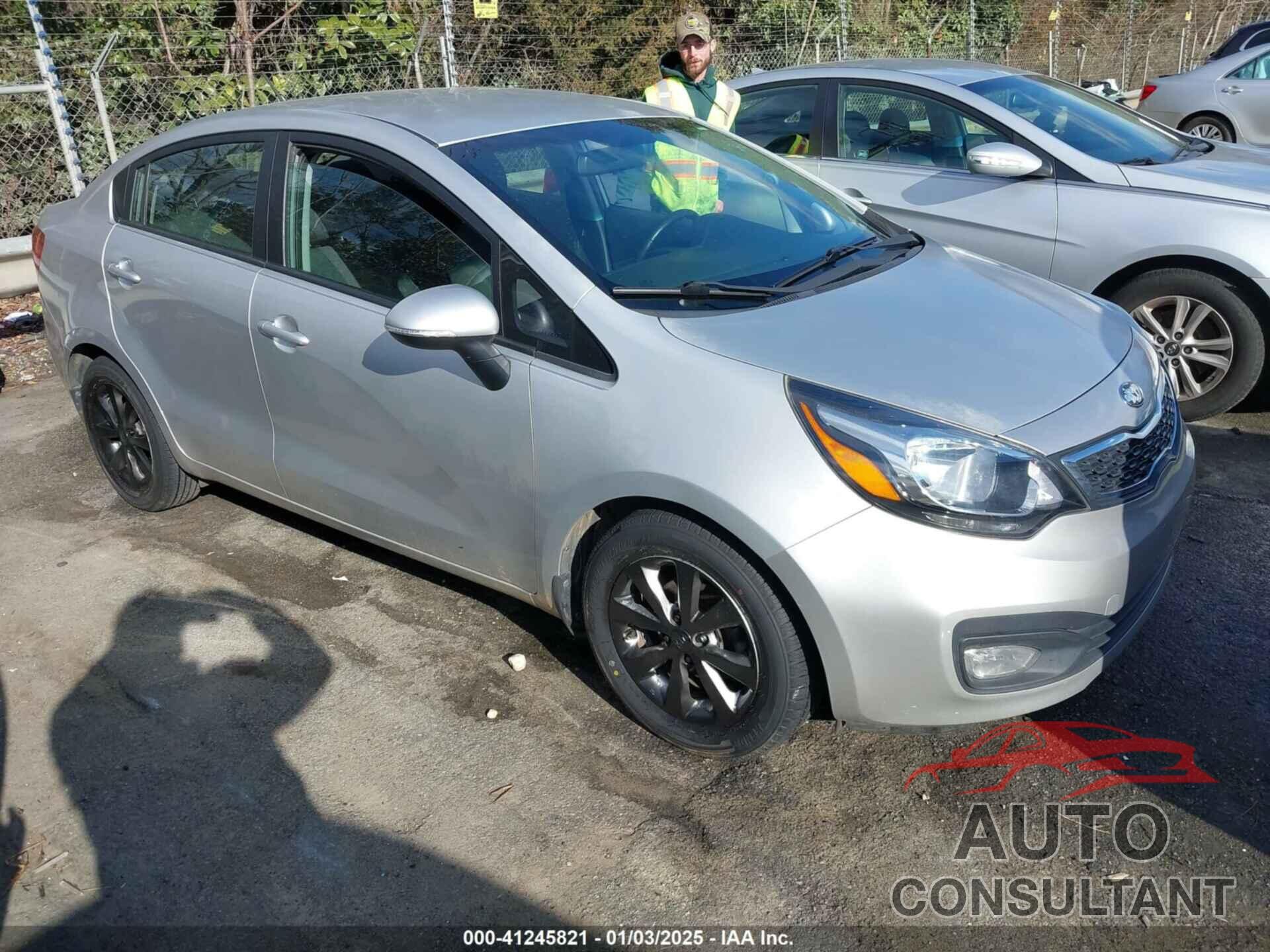 KIA RIO 2014 - KNADN4A31E6385704