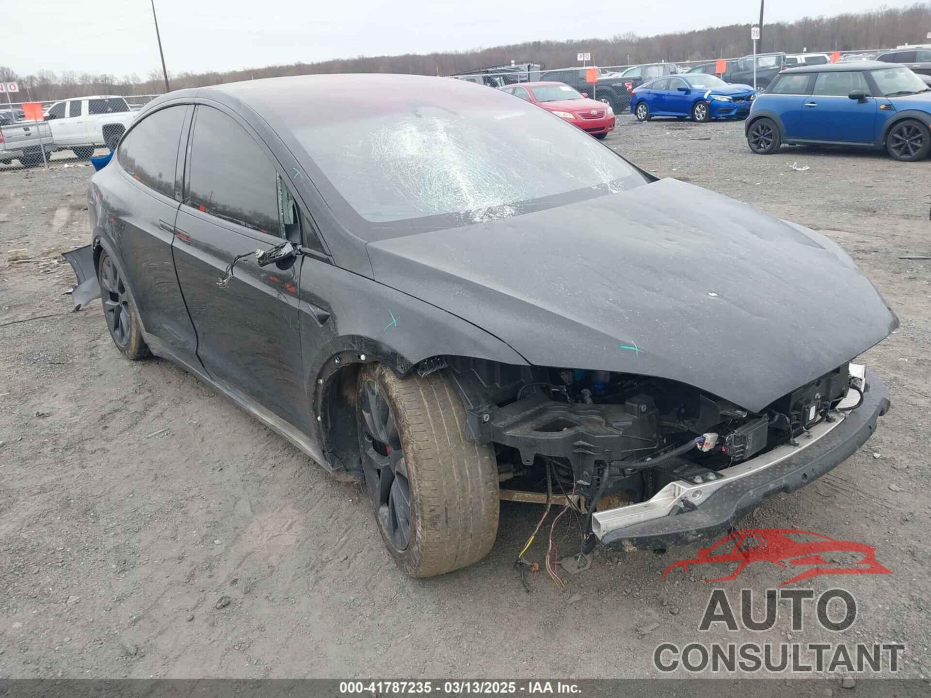 TESLA MODEL X 2023 - 7SAXCBE6XPF418482