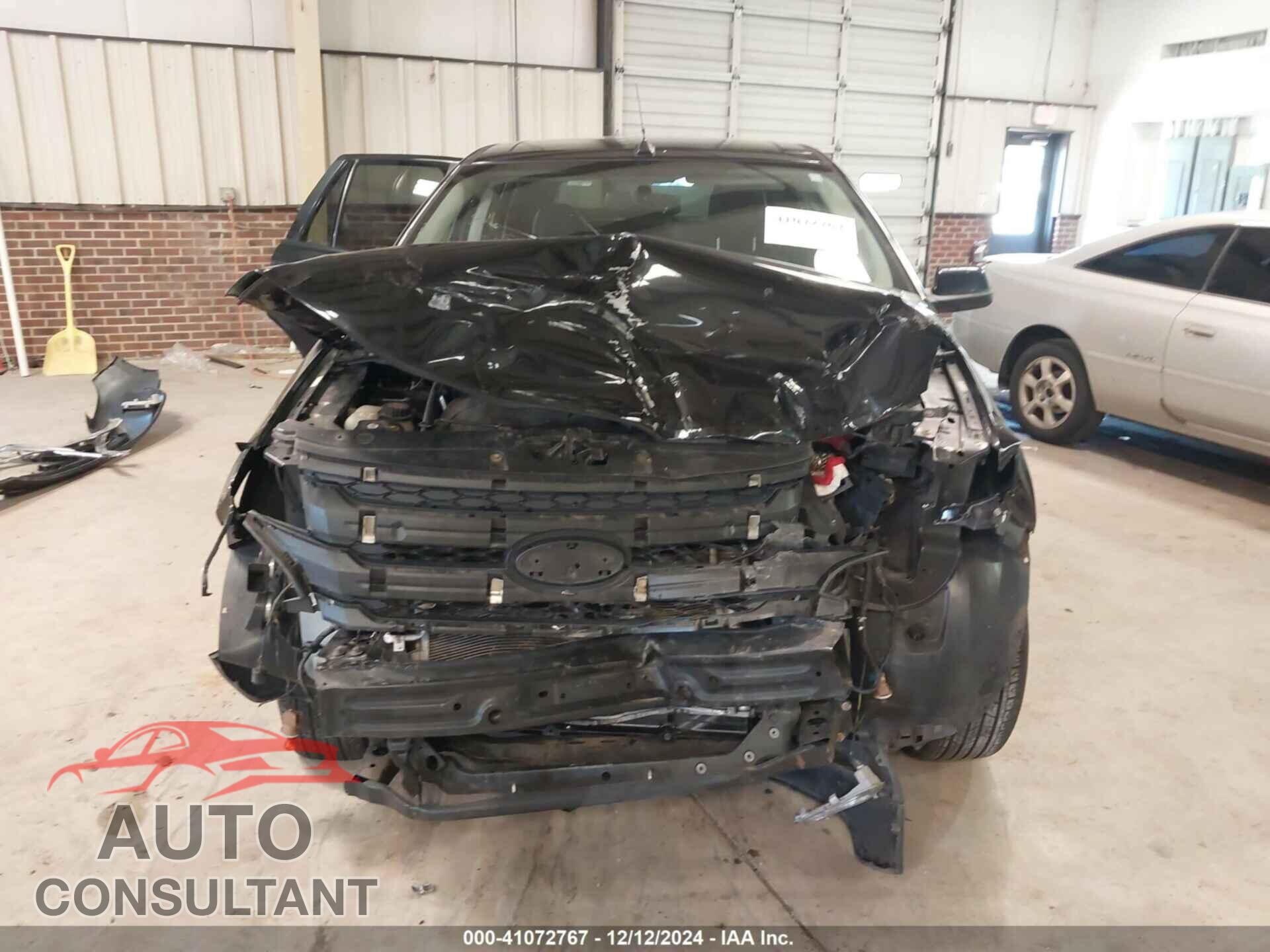 FORD EDGE 2011 - 2FMDK4JC5BBB05657