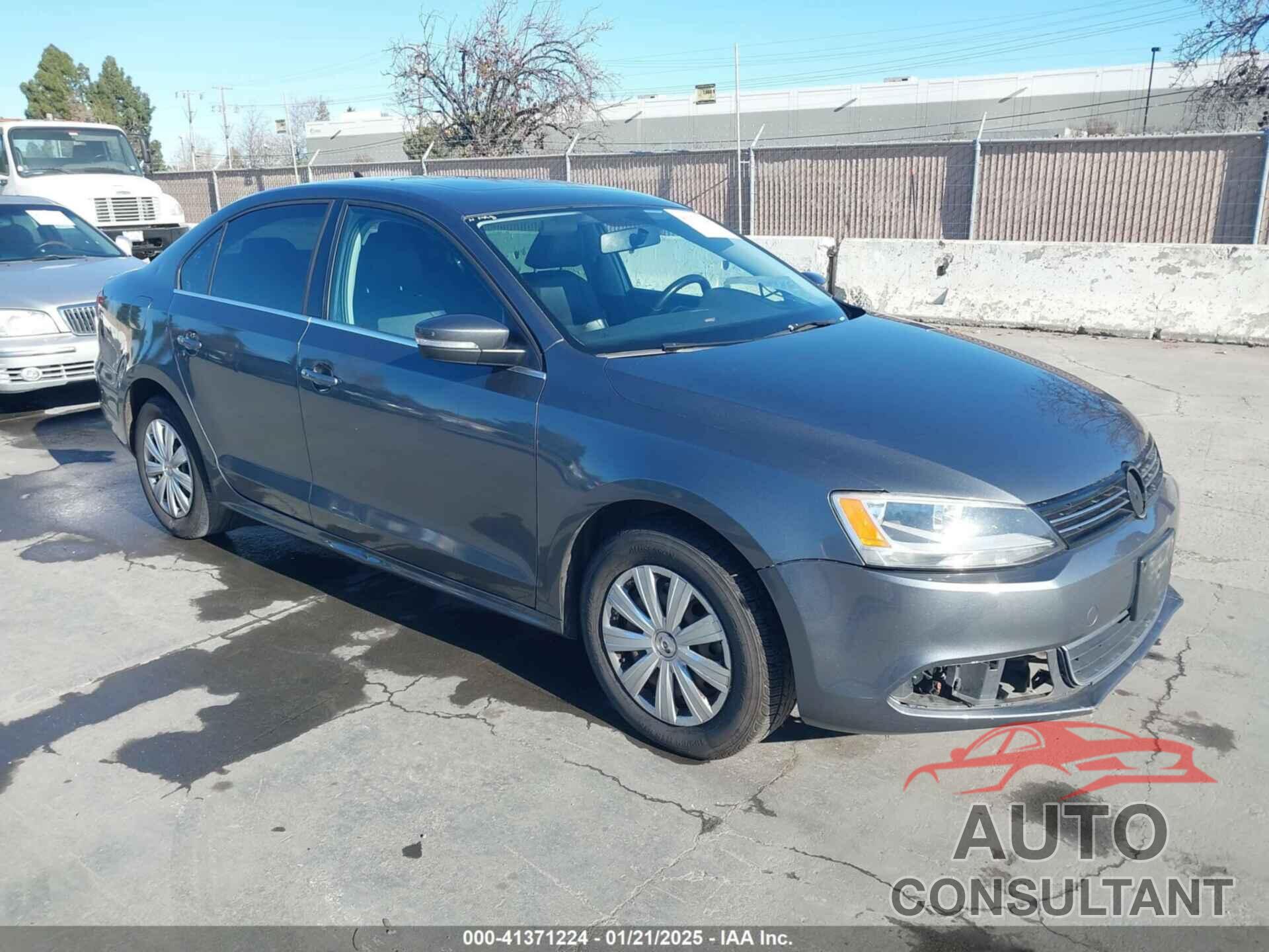 VOLKSWAGEN JETTA 2013 - 3VWLP7AJ9DM374471