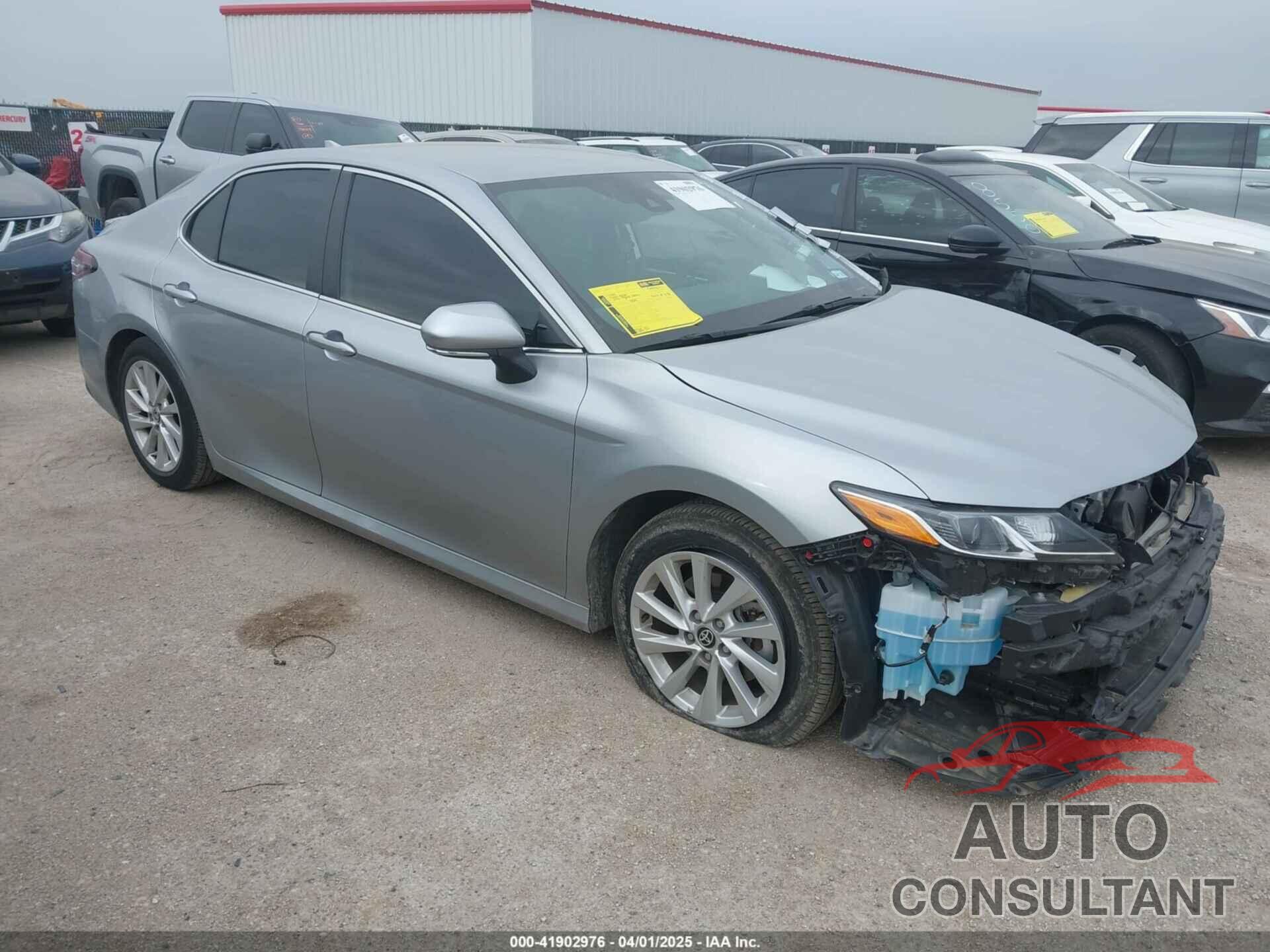 TOYOTA CAMRY 2023 - 4T1R11AKXPU152098
