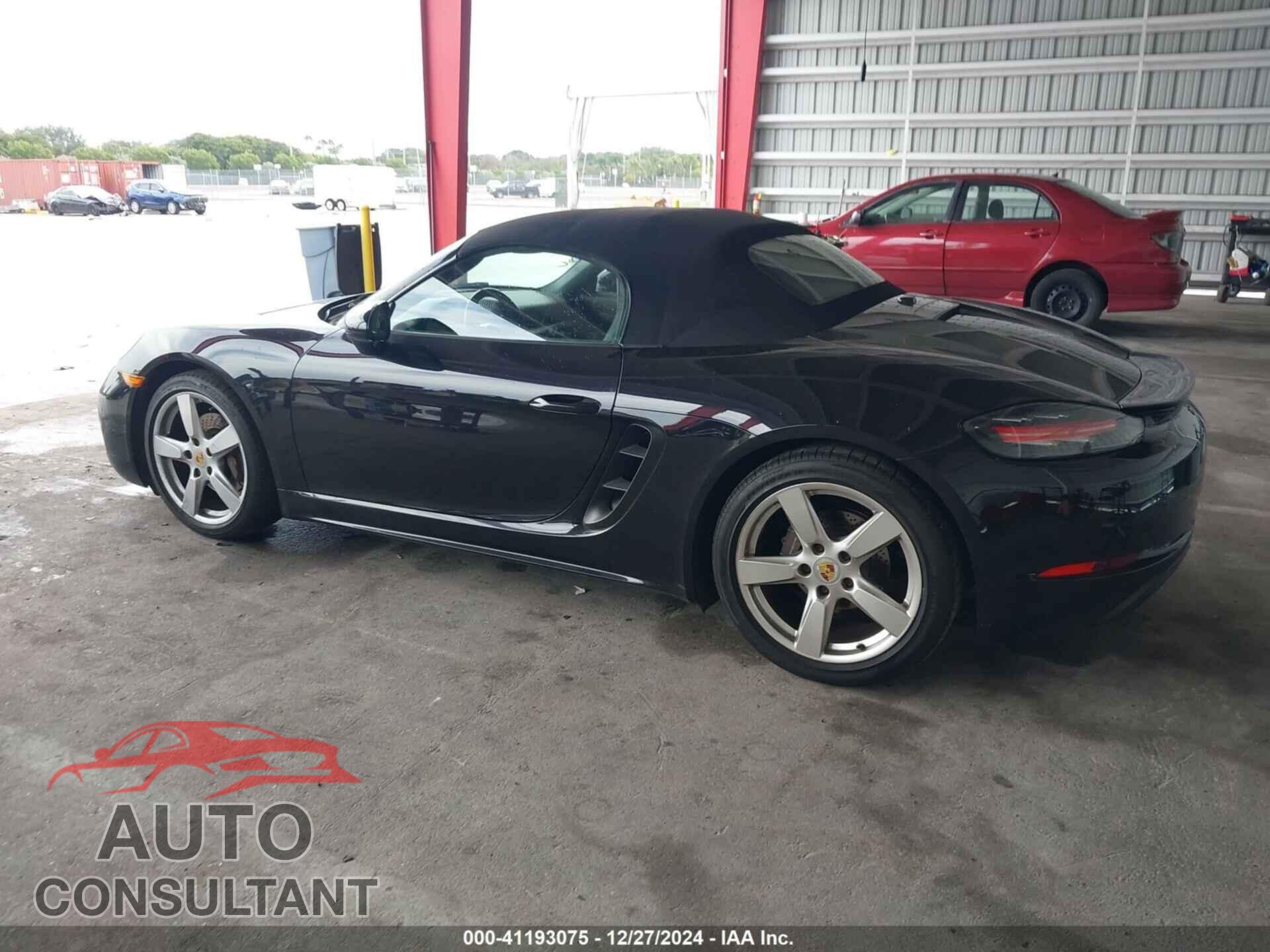 PORSCHE 718 BOXSTER 2017 - WP0CA2A8XHS220370