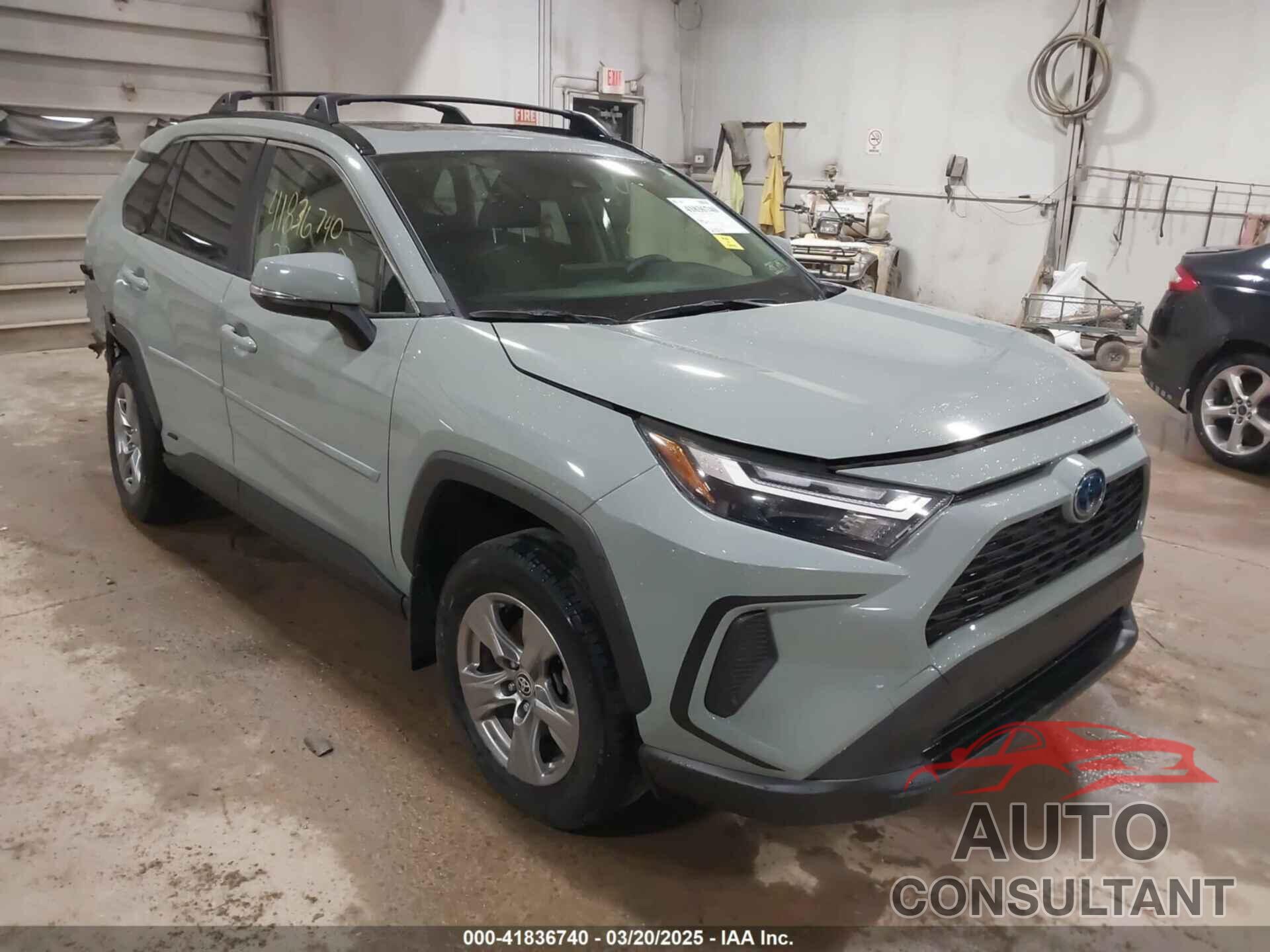 TOYOTA RAV4 HYBRID 2023 - JTMRWRFV2PD572736