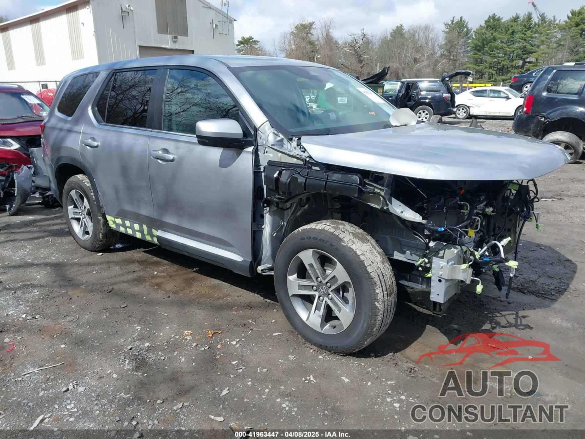 HONDA PILOT 2025 - 5FNYG1H47SB109183