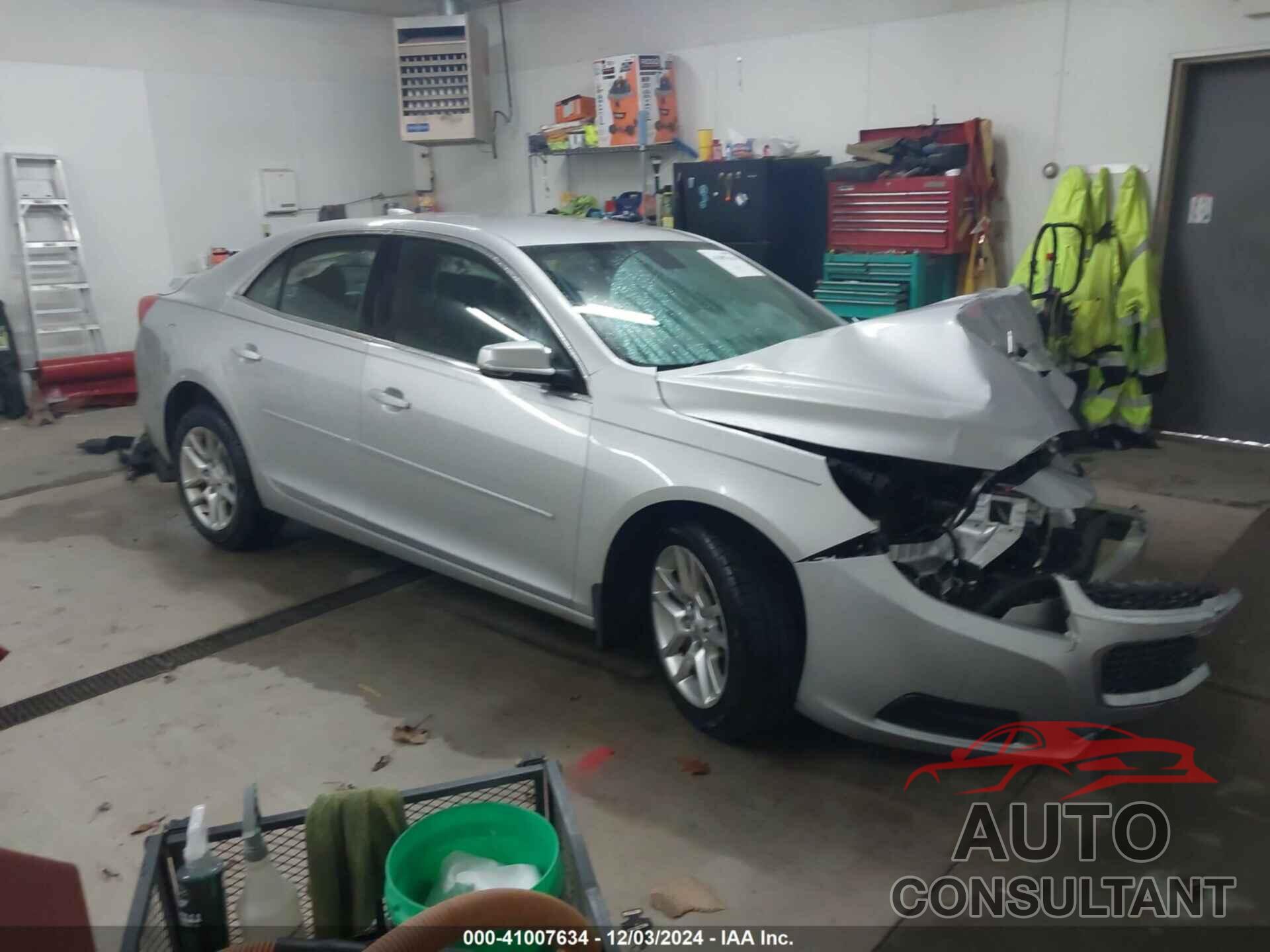 CHEVROLET MALIBU 2015 - 1G11C5SL6FF100781